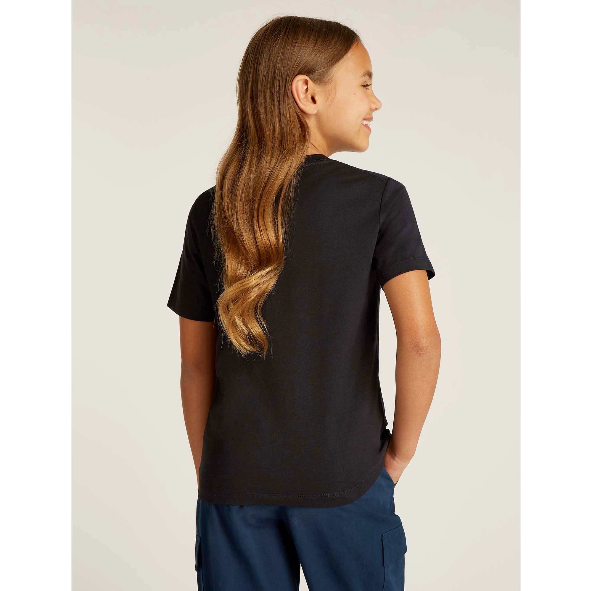 CHEST_INSTLOGO_SS_T-SHIRT_CKIU0IU00683T_BEH_Image_4