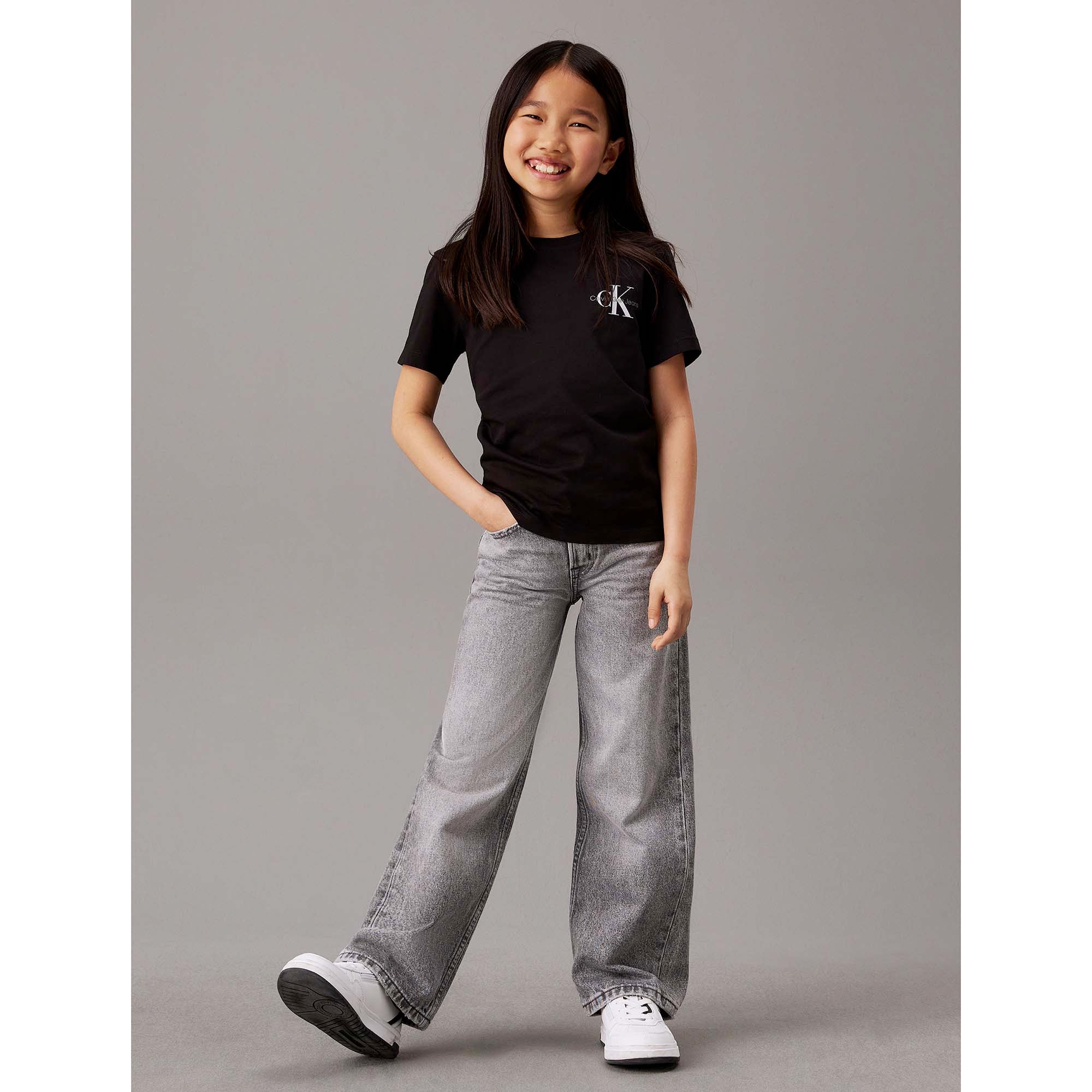 CHEST_MONOGRAM_T-SHIRT_CKIU0IU00624T_BEH_Image_3