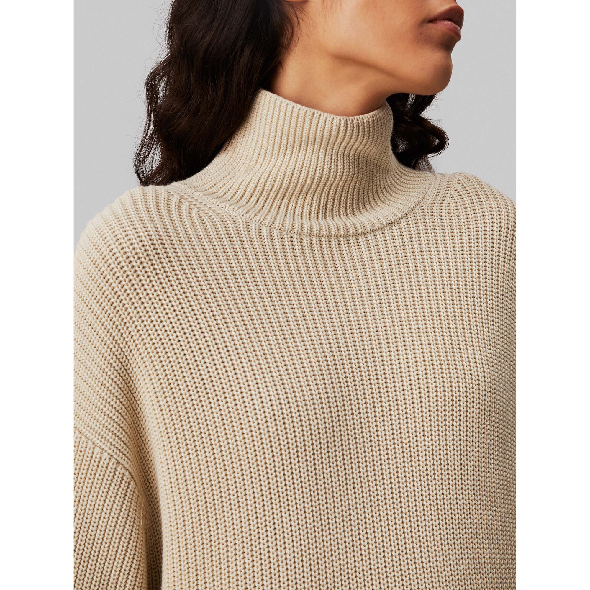 CHUNKY_LOOSE_SWEATER_J20J224662_PD7_Image_4