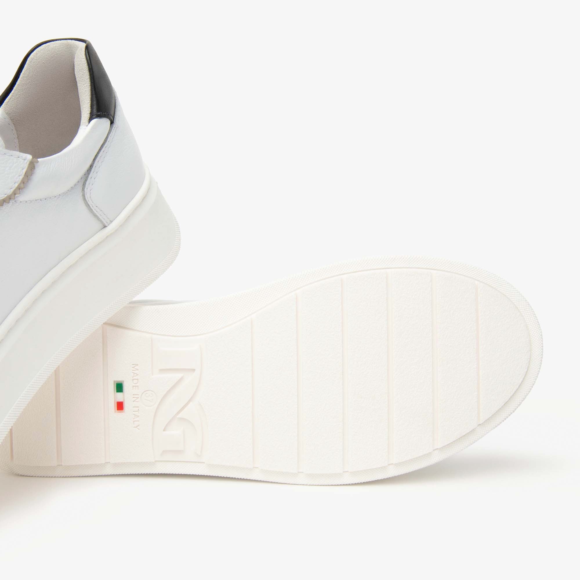 CILE_GUANTO_NERO_TBRILL_PLATINO_6074_TR_GONZAGA_8_I514171D_707_Image_4