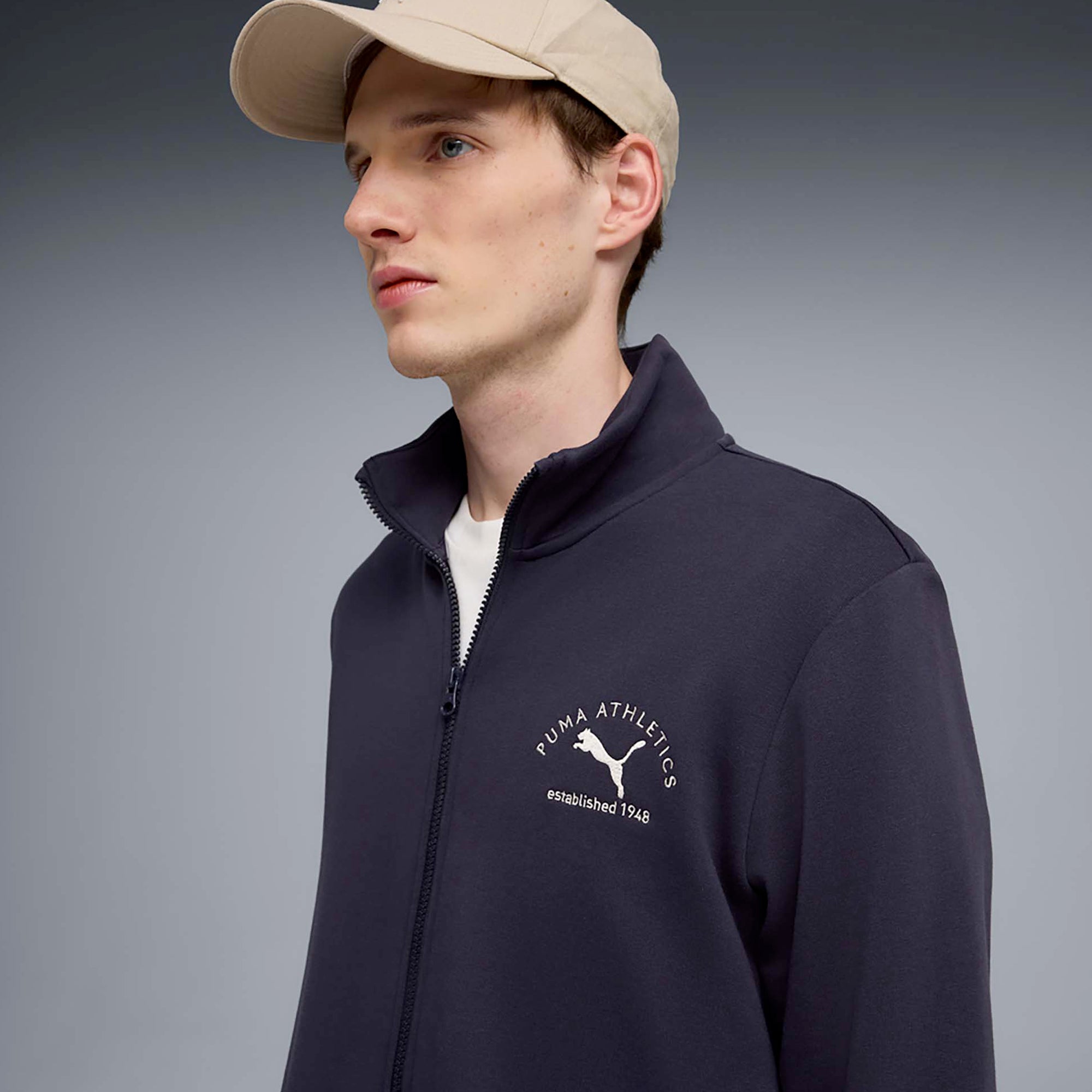 CLASS_SUIT_TR_691770_16_Image_5