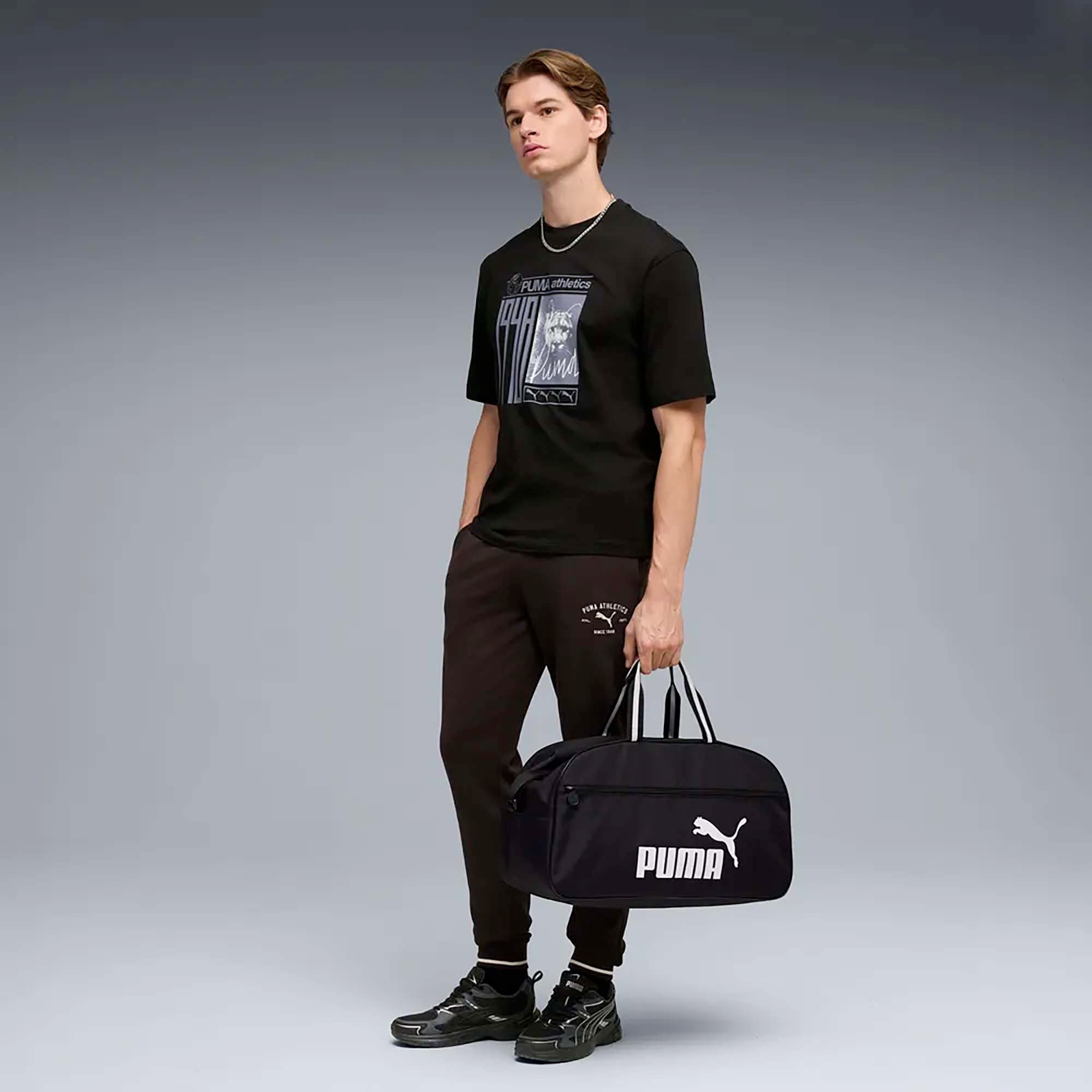 CLASS_SWEATPANTS_692229_01_Image_4