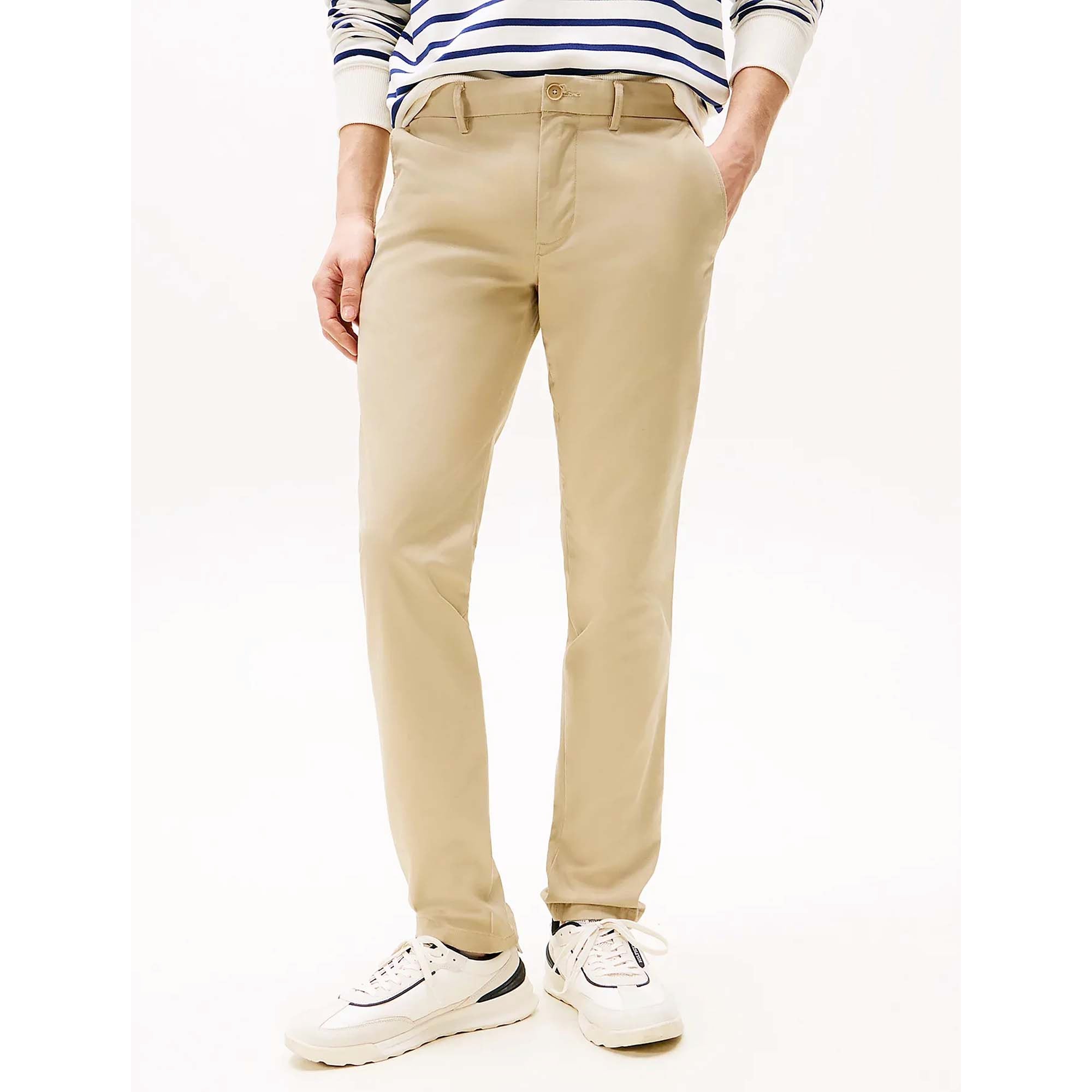 CORE_BLEECKER_1985_P_AEG_MW0MW28883_AEG_Image_2