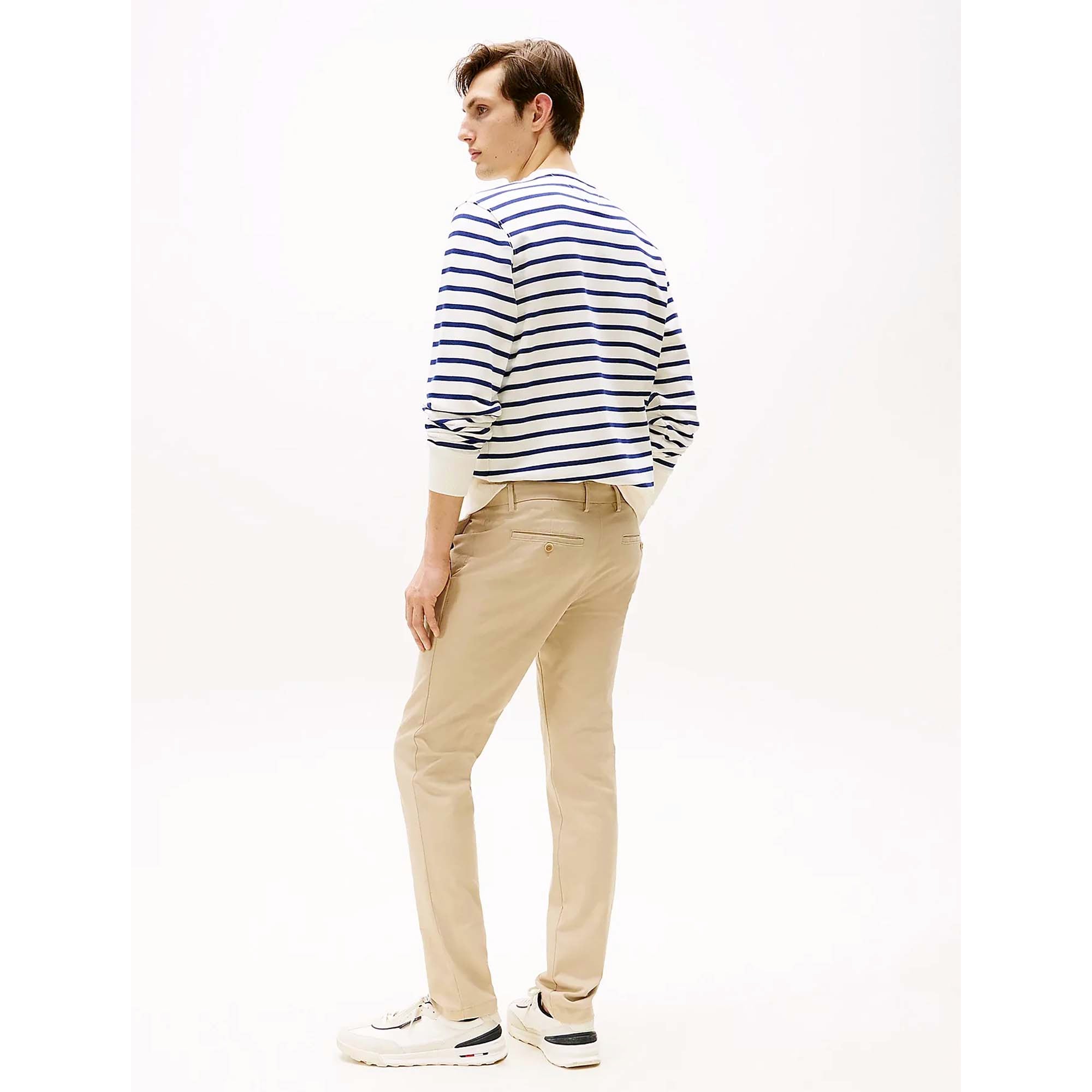 CORE_BLEECKER_1985_P_AEG_MW0MW28883_AEG_Image_3