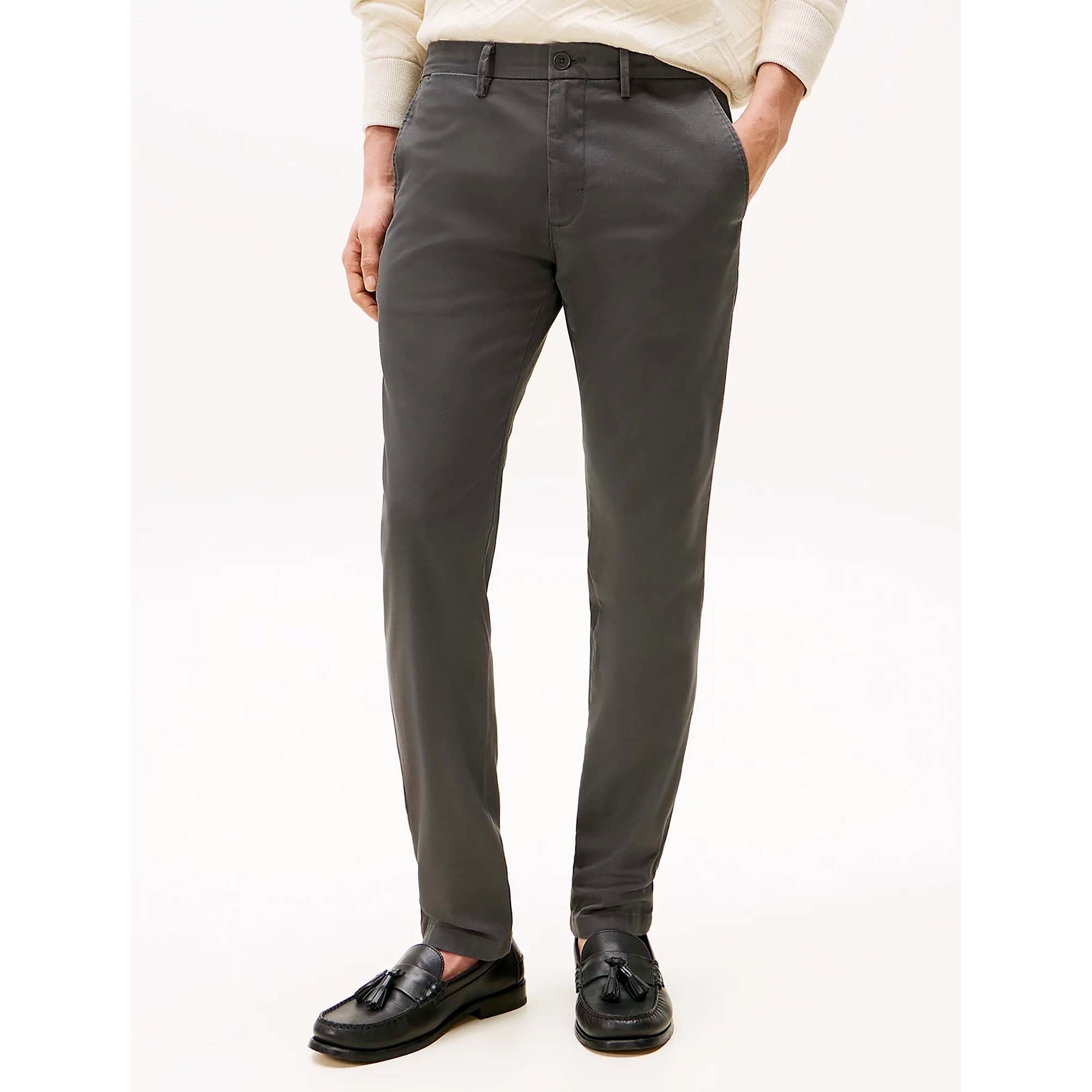 CORE_BLEECKER_1985_P_PTY_MW0MW28883_PTY_Image_2