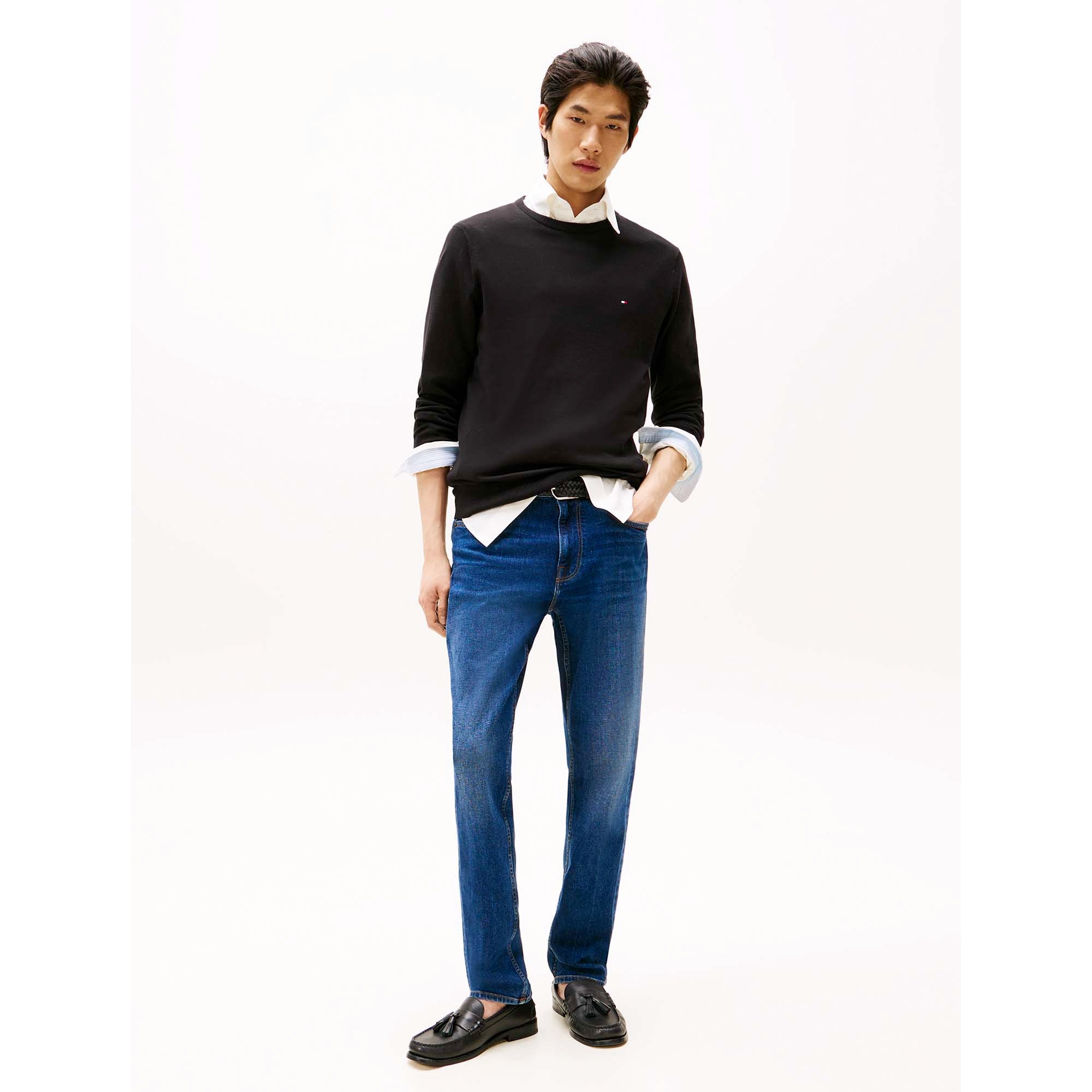 CORE_ESSENTIAL_COTTON_CREW_NECK_MW0MW14748_BDS_Image_4