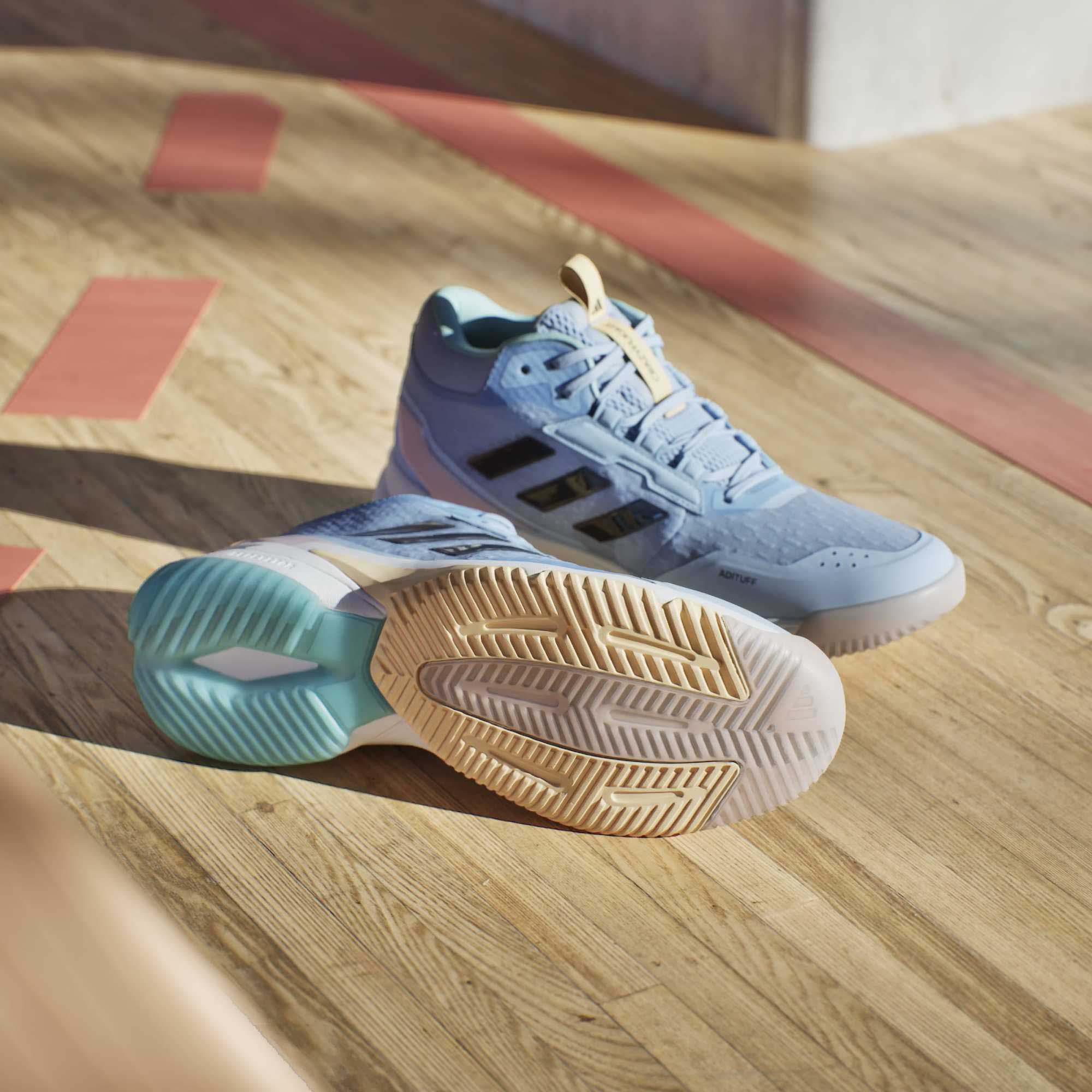 CRAZYFLIGHT_6_MID_W_HP7032_GLOW_BLU_Image_9