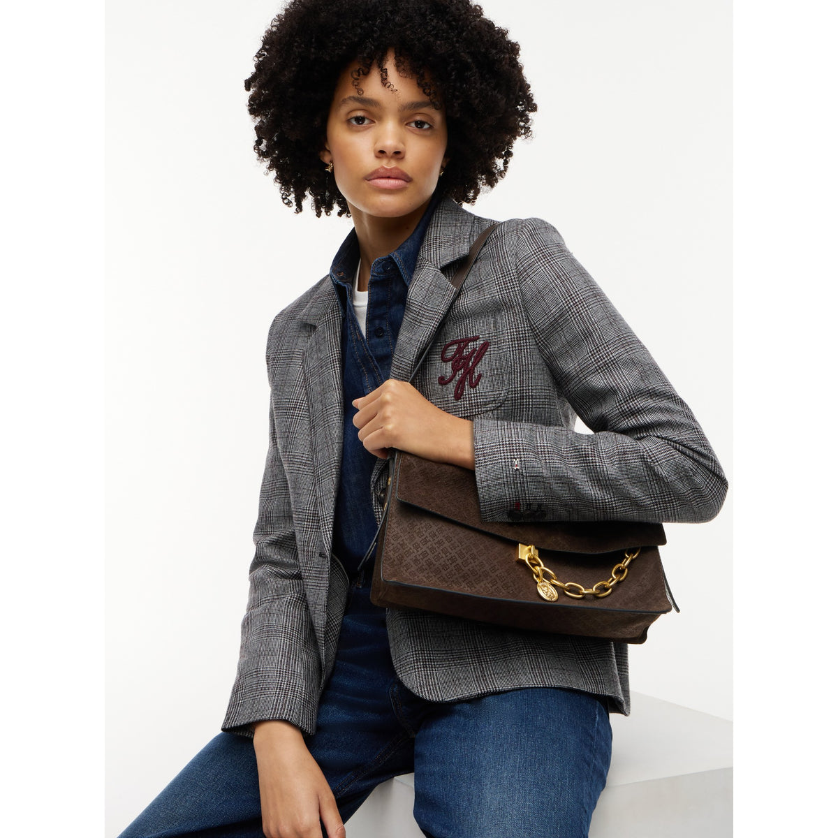 CREST_LEATHER_SHOUL_BAG_SUE_MONO_AW0AW19204_GUG_Image_2