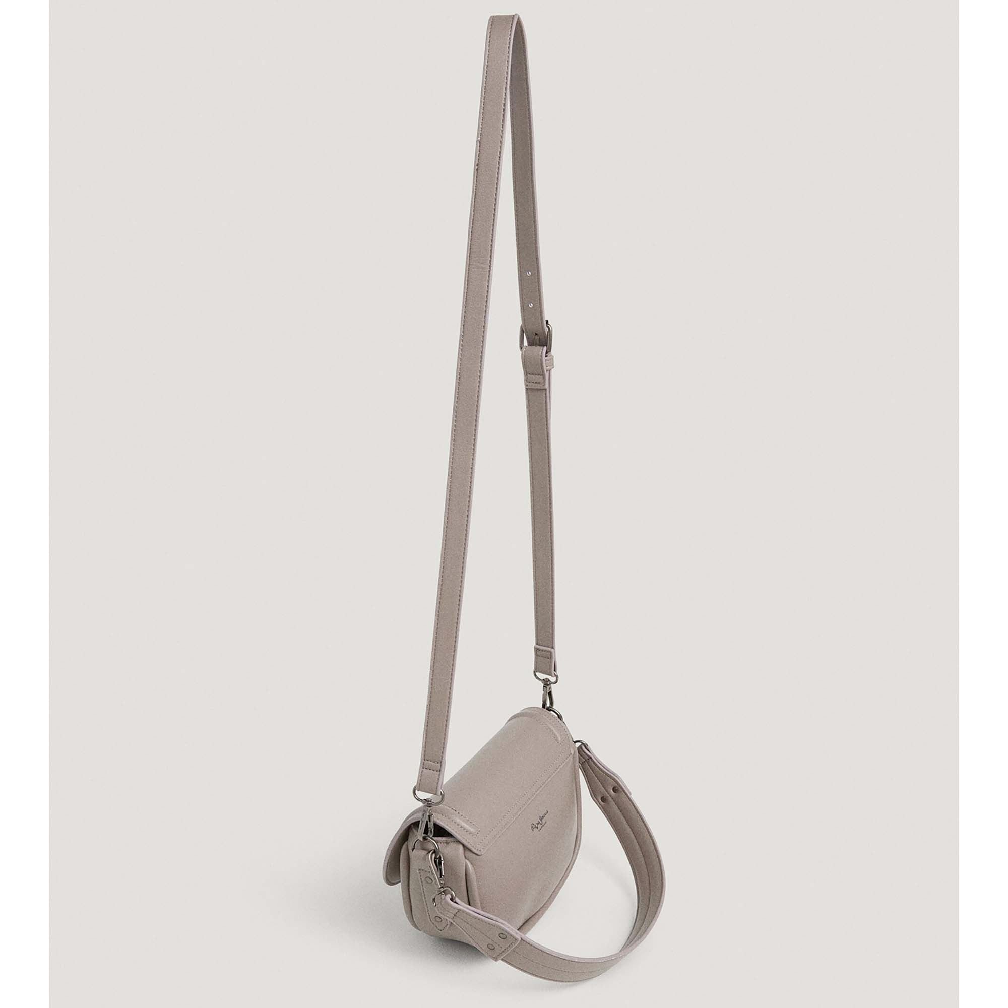 CRISHA_CODE_PL0300006_940_Image_3