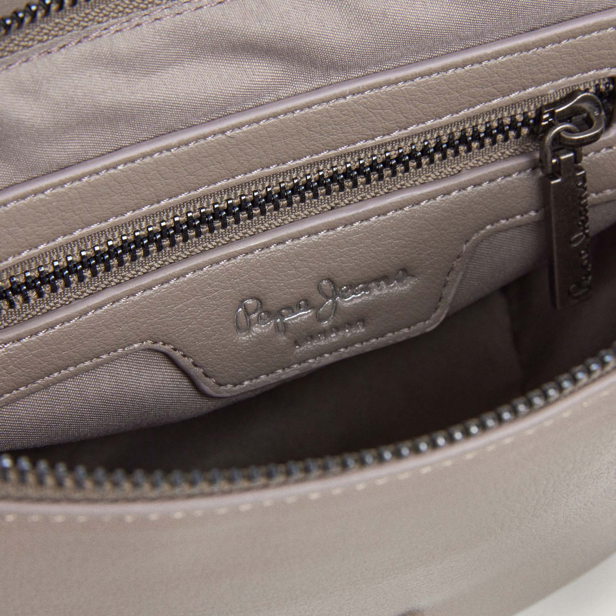 CRISHA_CODE_PL0300006_940_Image_5