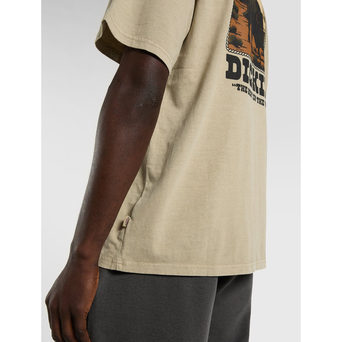 DARRTOWN_SS_TEE_DK0A88QQ_L44_Image_5