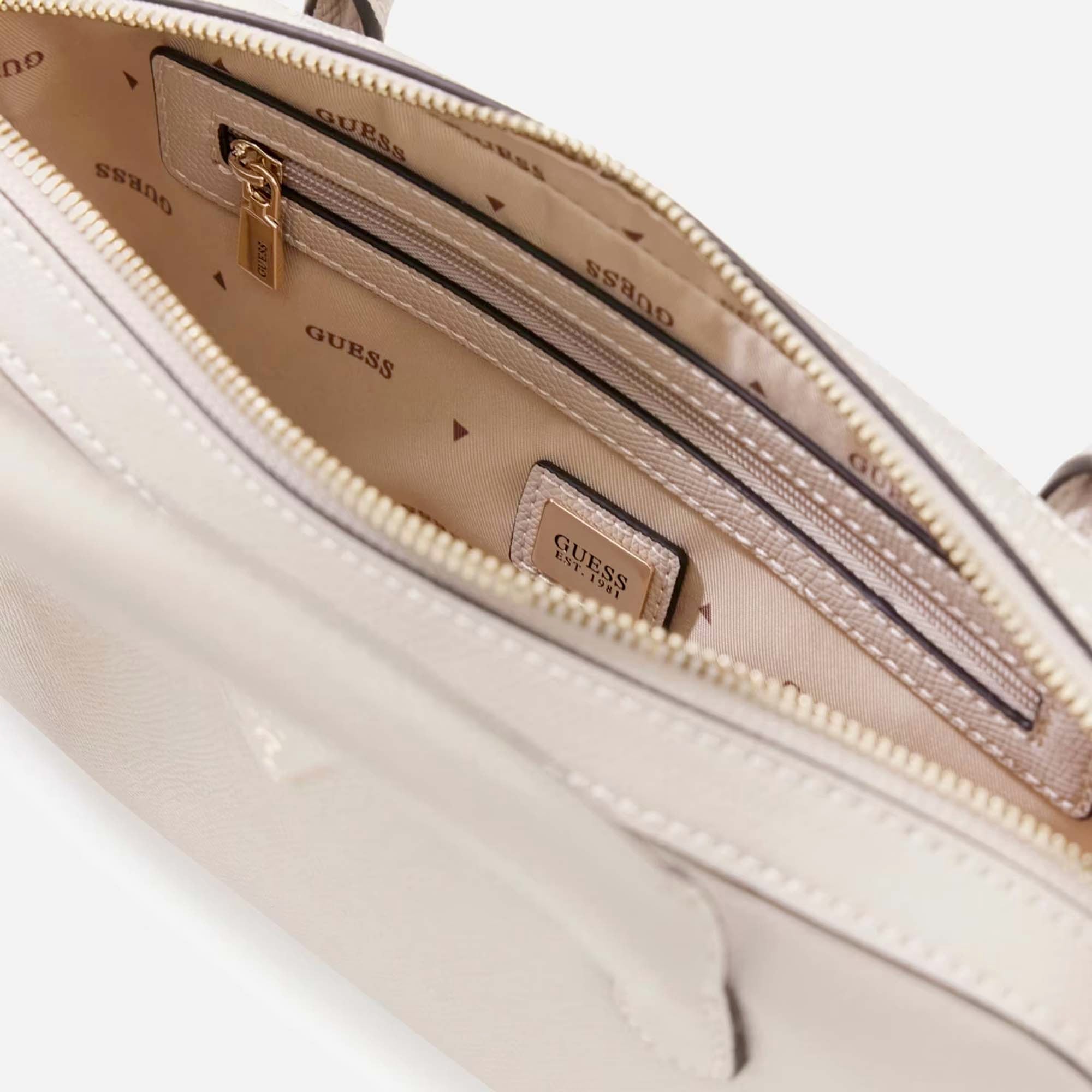 DAVINA_SMALL_SATCHEL_HWBG9899050_LTA_Image_5