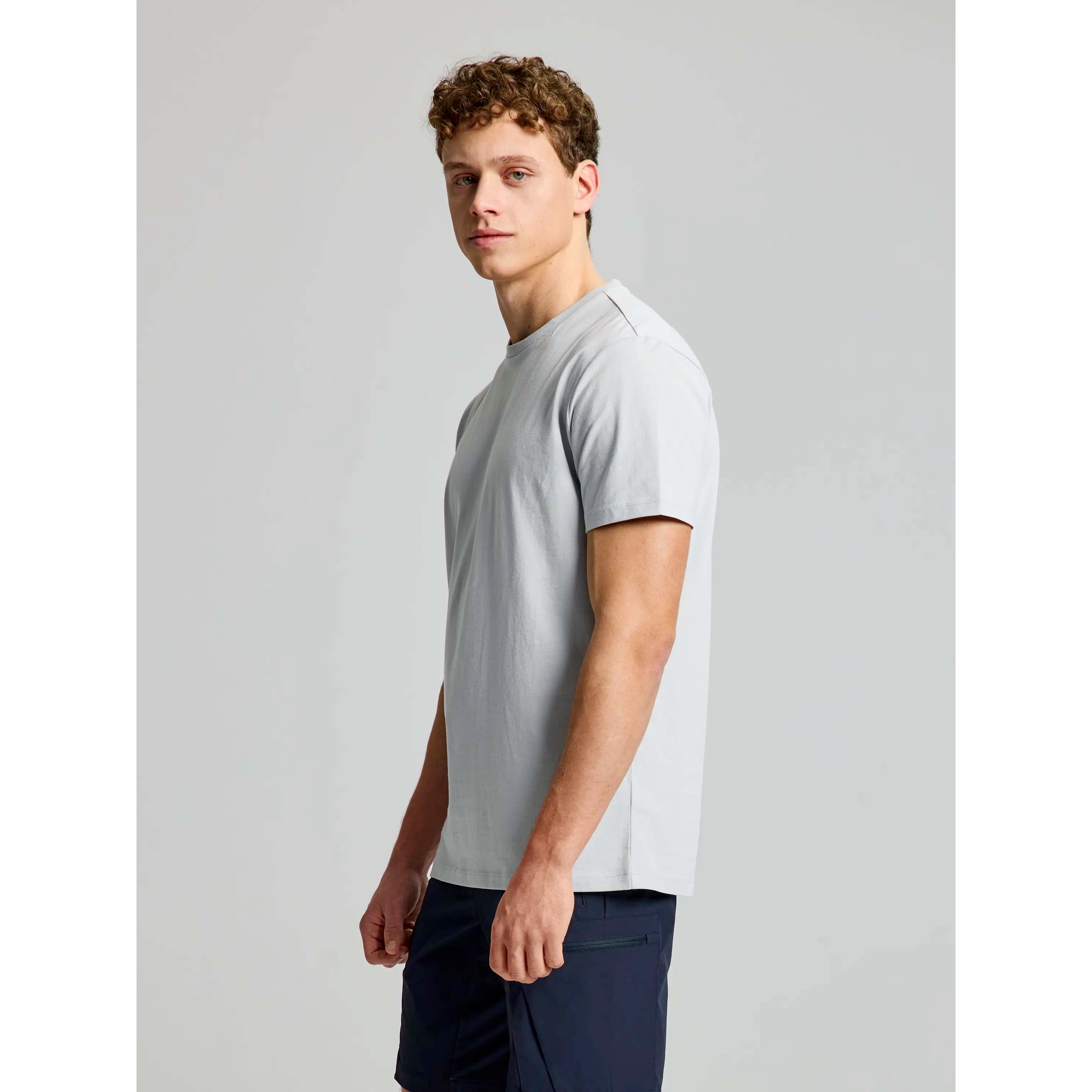 DECK_T-SHIRT_A112001S01_W04_Image_4