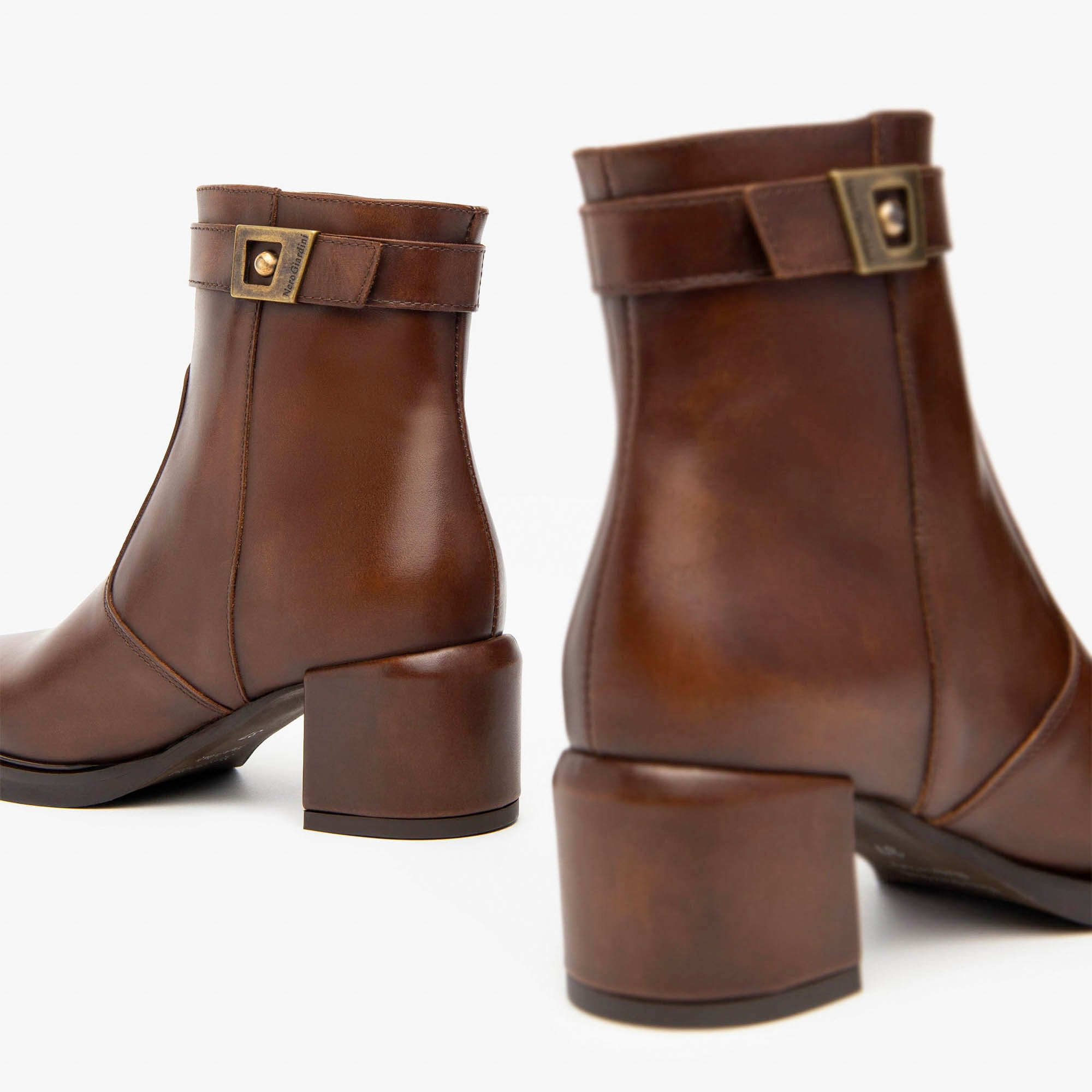 DELAVATO_MICROLITE_RAGUSA_TM_I411013D_412_Image_4