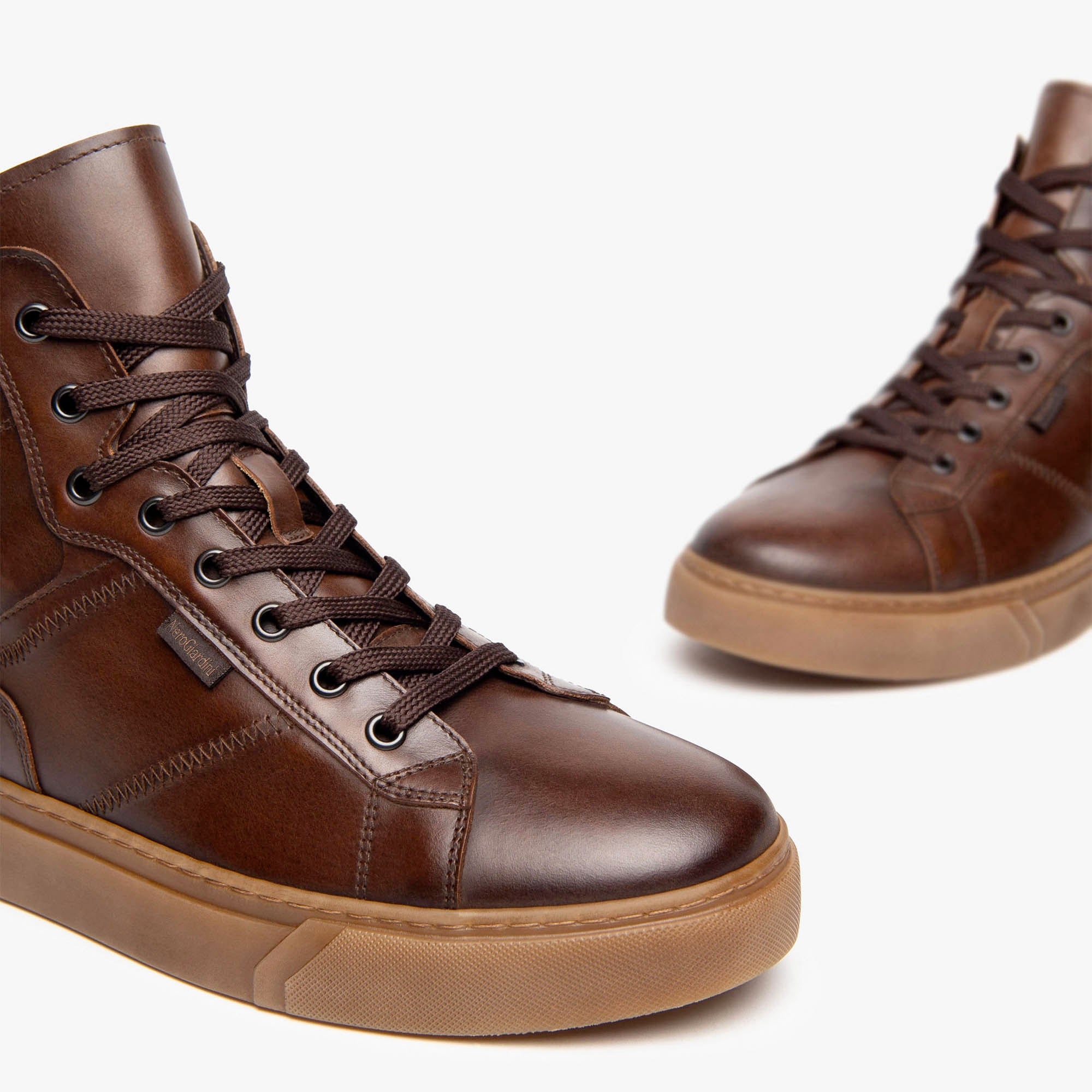 DELAVATO_TR_ISEO_1005_AMBRA_3_I400457U_412_Image_3