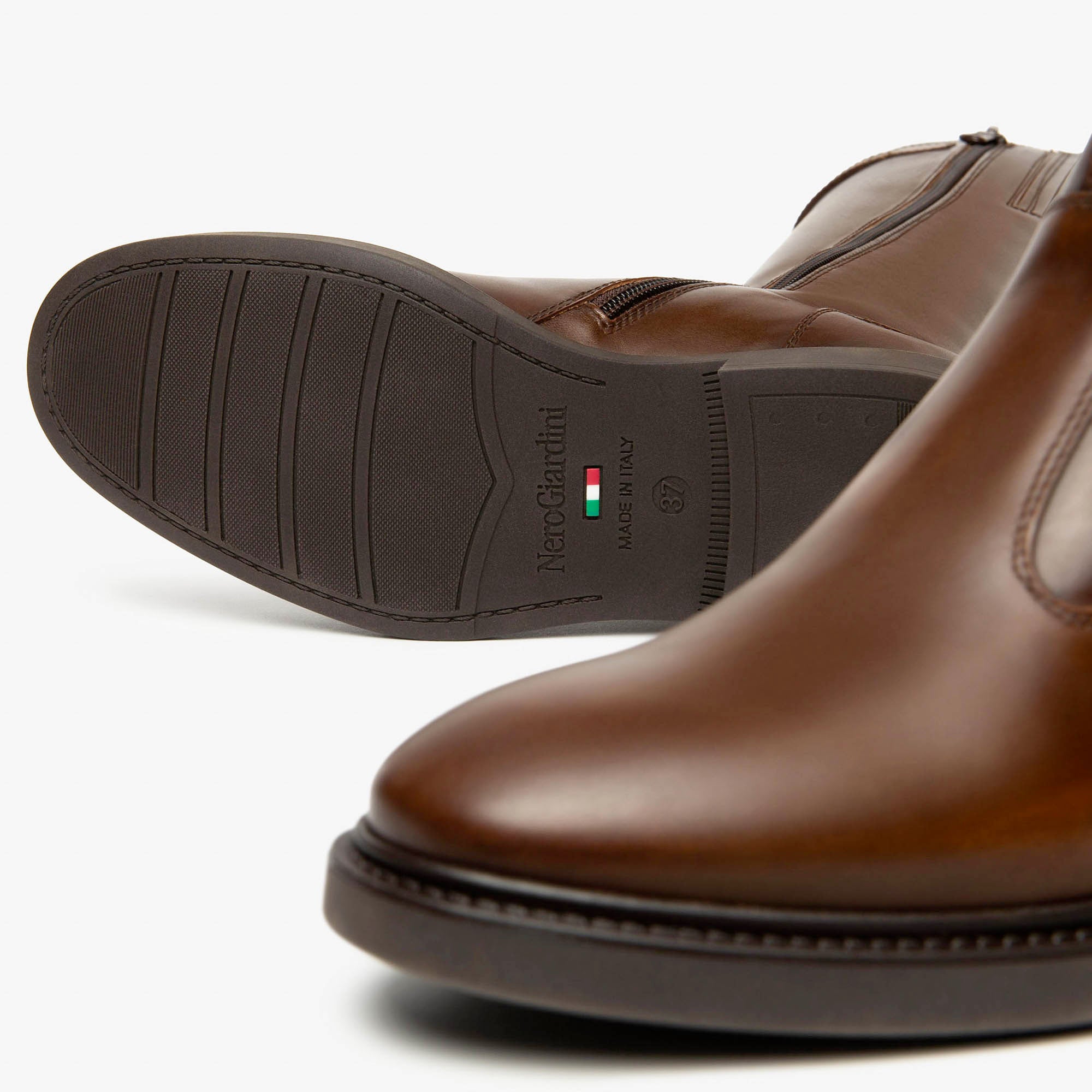 DELAVATO_TR_POMEZIA_9741004_I514714D_412_Image_4