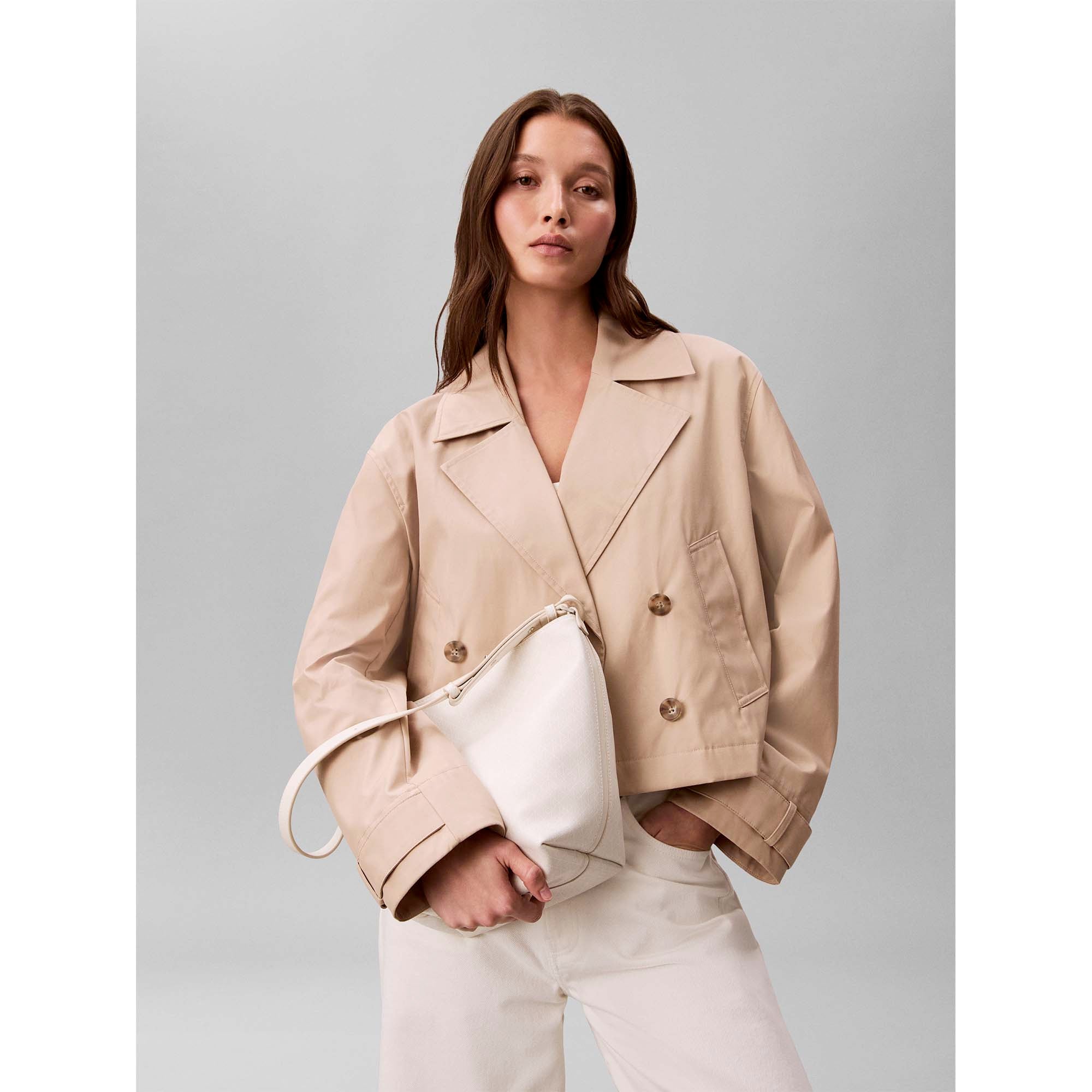 EMBLEM_AOP_MEDIUM_BUCKET_LV04F3365G_2XB_Image_5