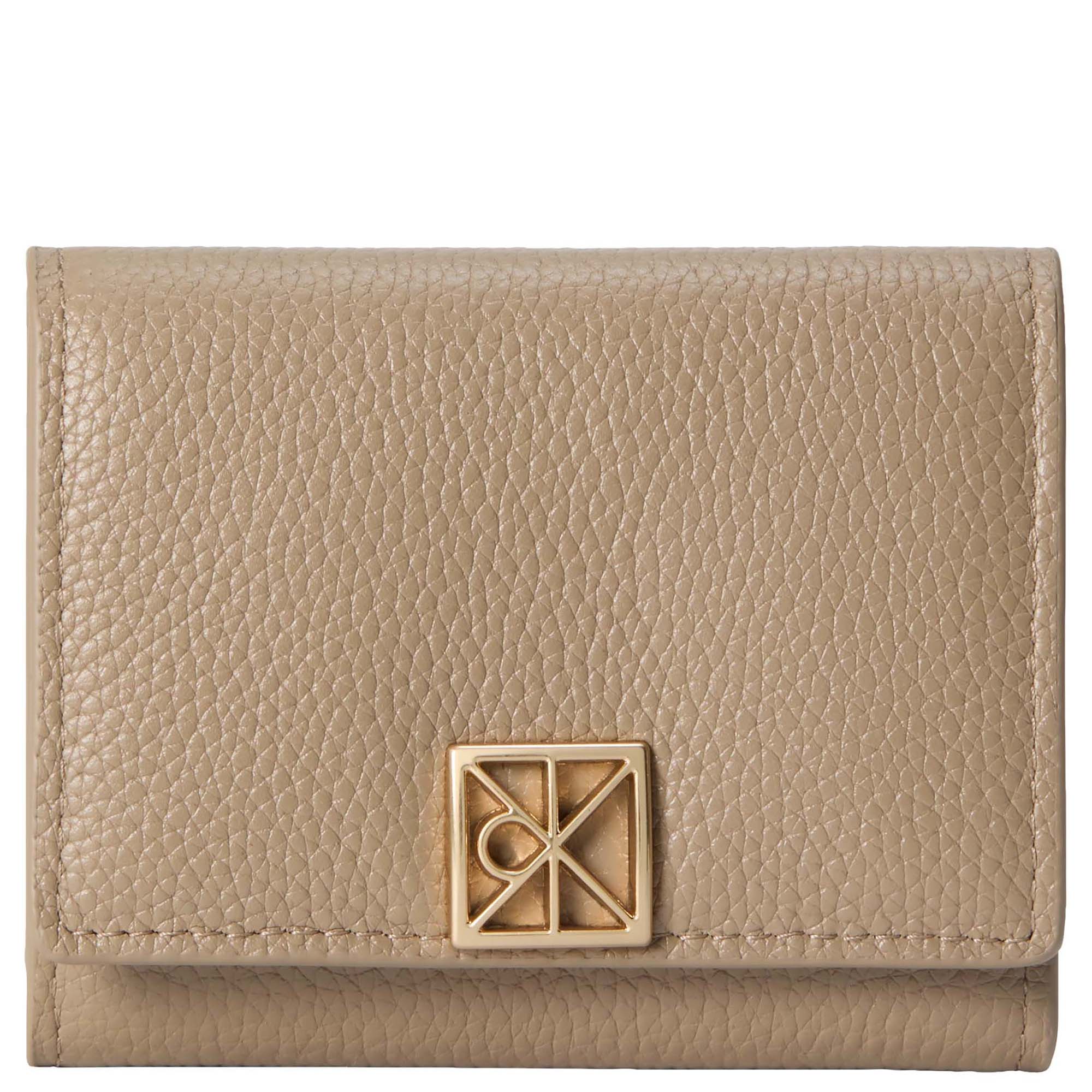 EMBLEM_HW_PEBBLE_TRIFOLD_WZIP_LV04F1128G_VFU_Image_1