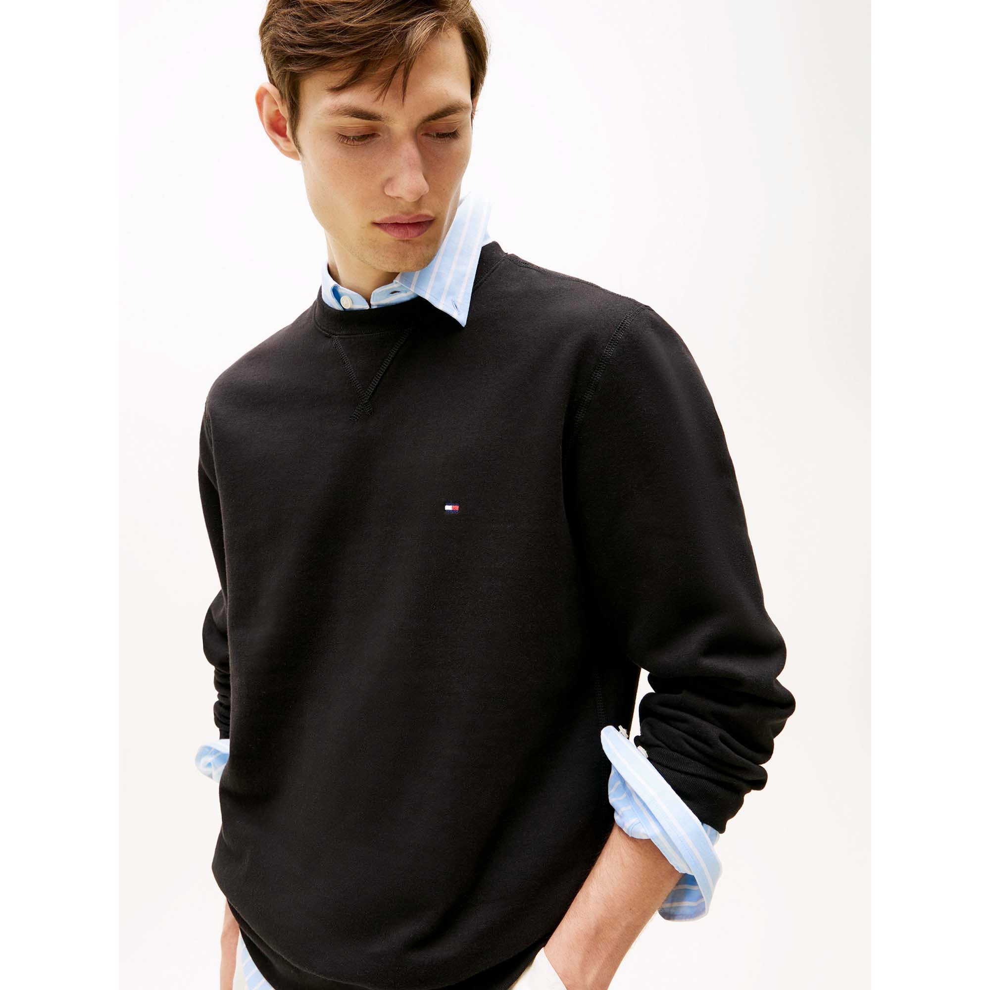 ESSENTIAL_FLEECE_CRE_BDS_MW0MW37232_BDS_Image_4