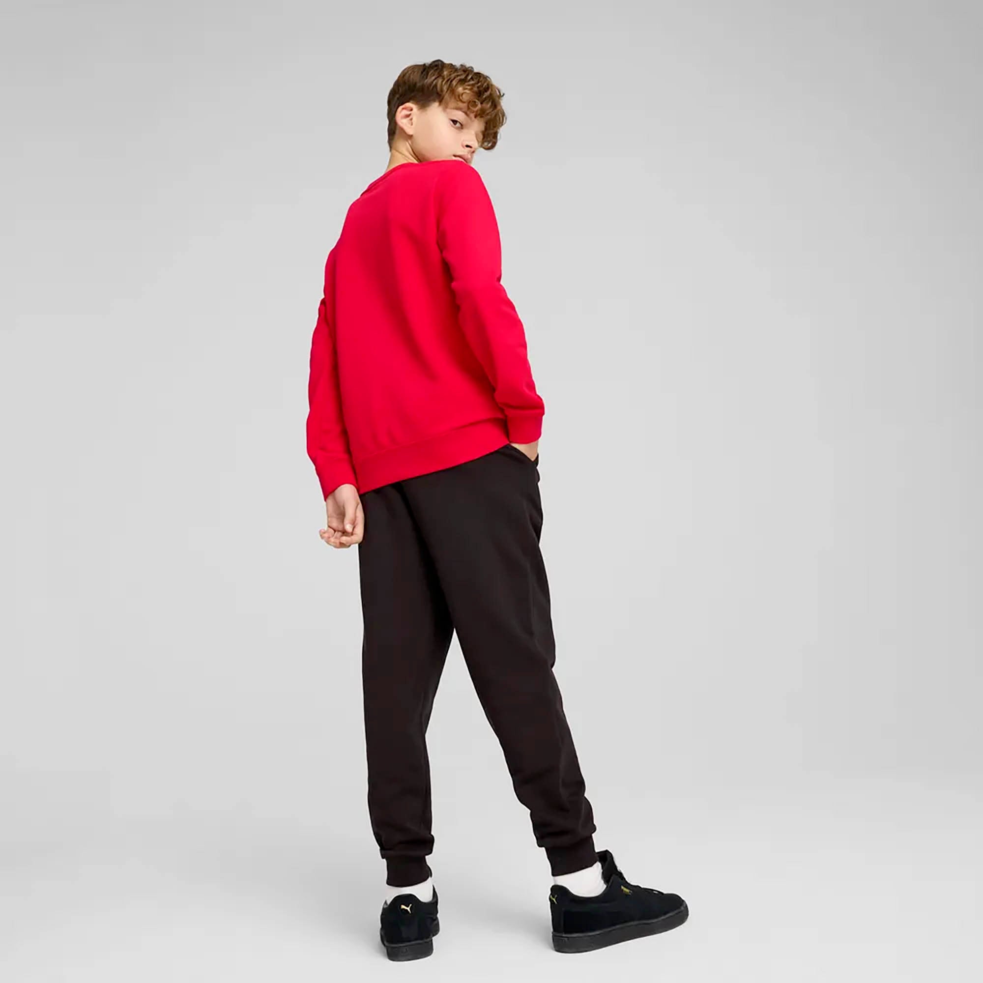 ESS_LOGO_CREW_SWEAT_SUIT_TR_686296_11_Image_3