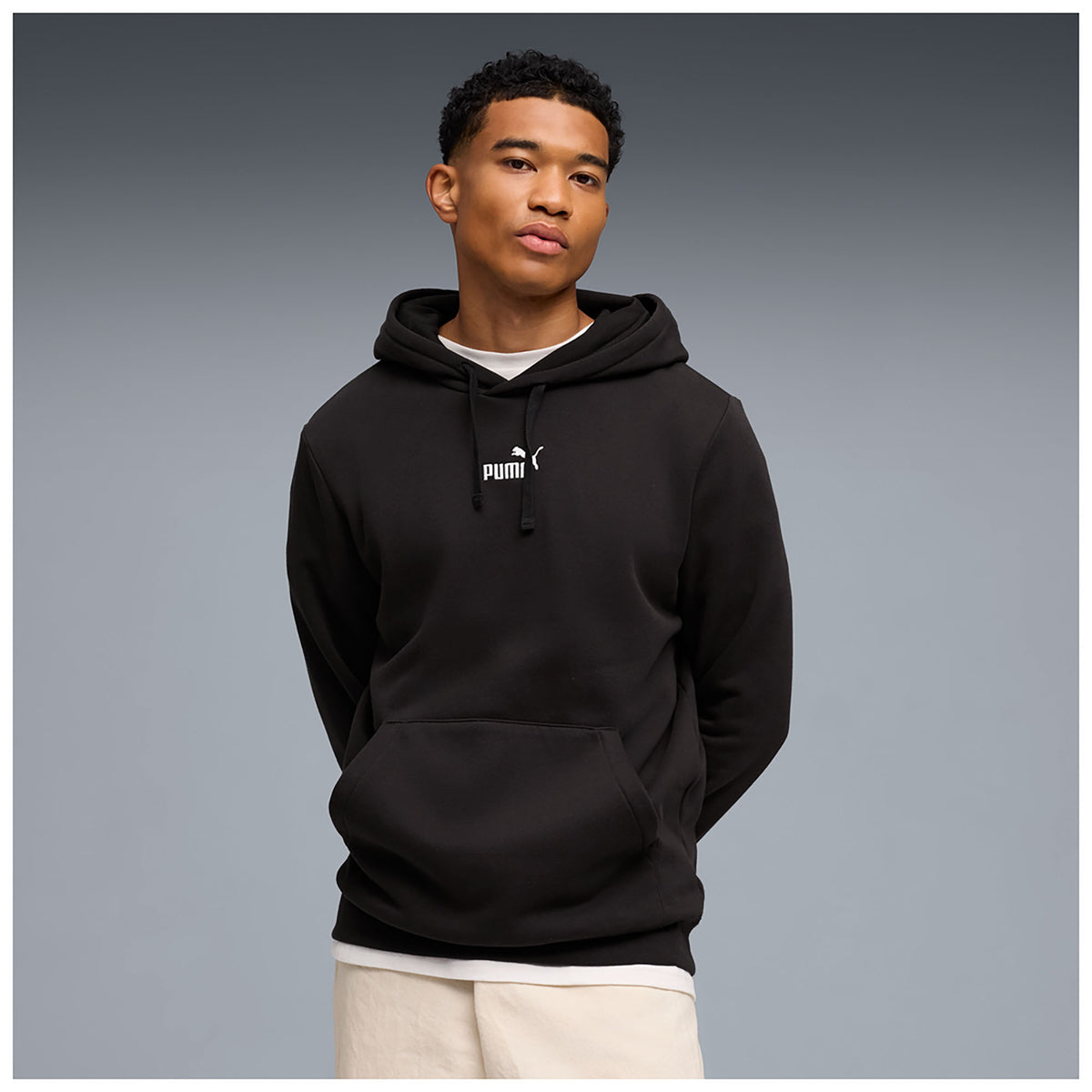 ESS_SMALL_NO1_LOGO_CENTERED_HOODIE_FL_692914_01_Image_2