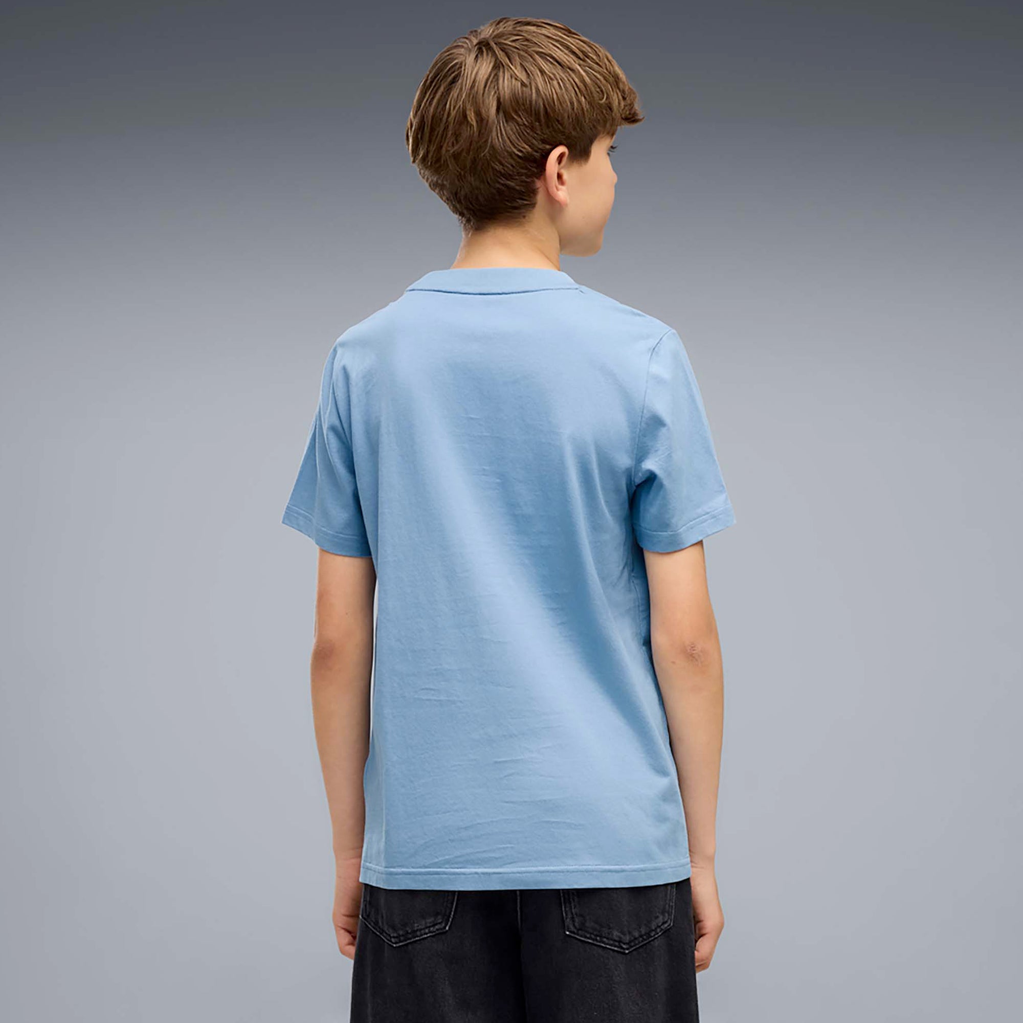 ESS_SMALL_NO1_LOGO_CENTERED_TEE_B_692975_26_Image_3