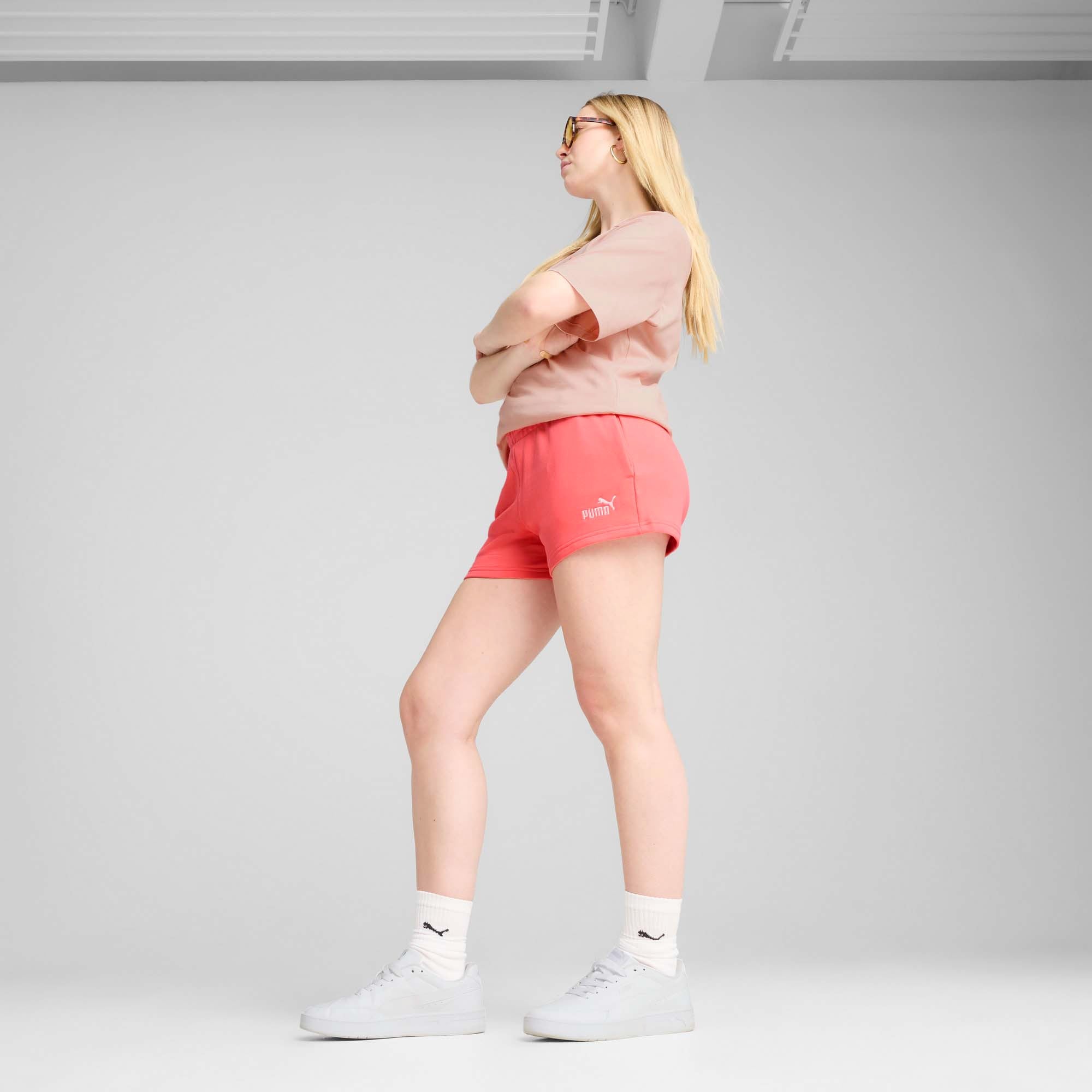 ESS_SMALL_NO_1_LOGO_4_SHORTS_TR_S_682439_24_Image_4