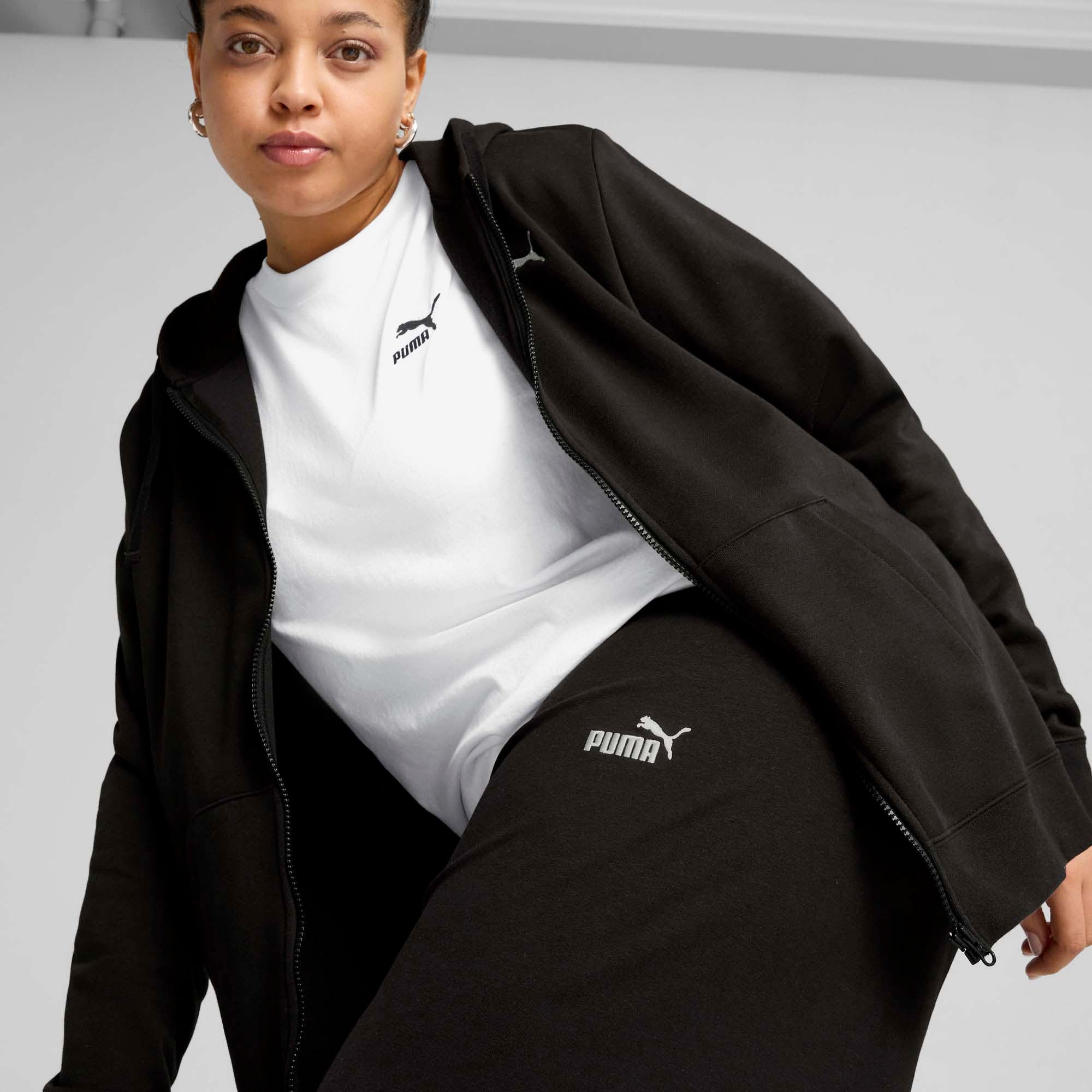 ESS_SMALL_NO_1_LOGO_HIGH-WAIST_STRAIGHT_LEGGINGS_682428_01_Image_6