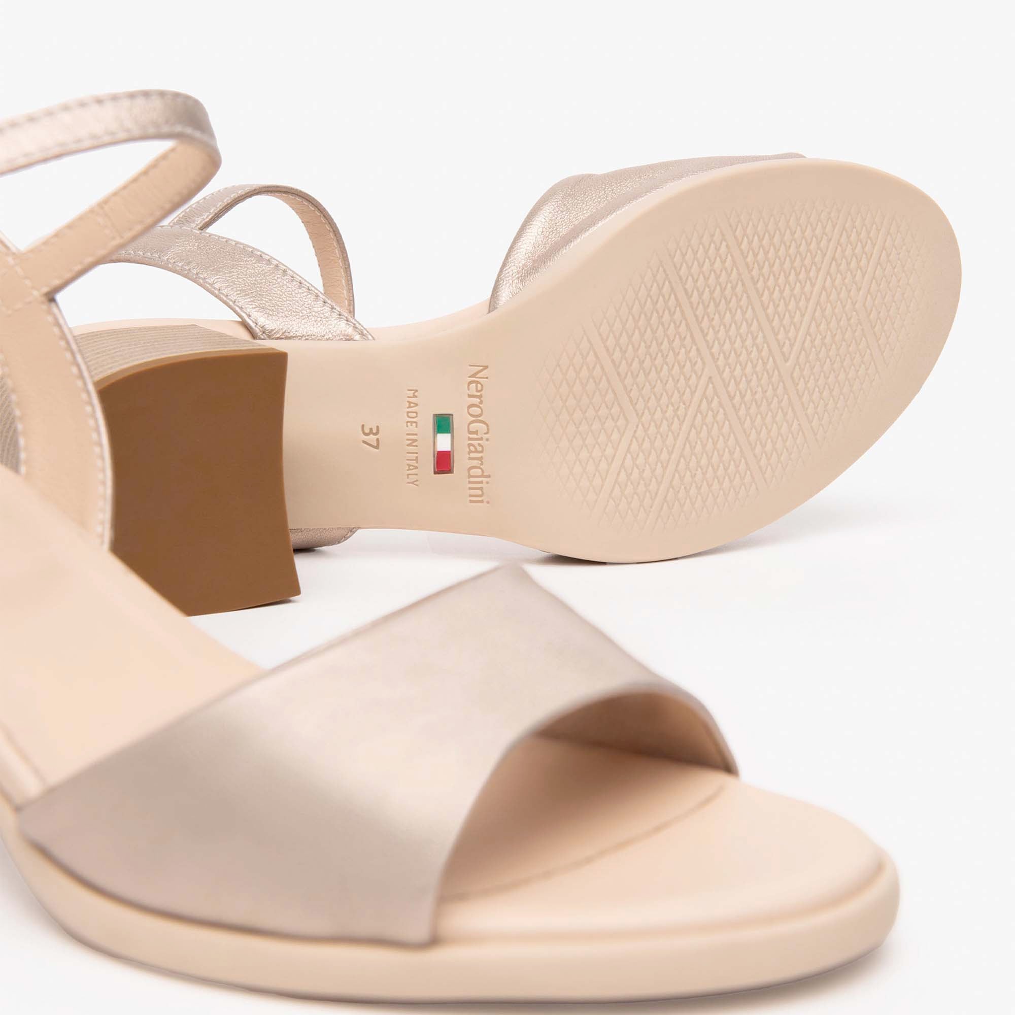 ETOILE_SAND_TR_COIRA_NATURALE_35_E513431D_675_Image_5