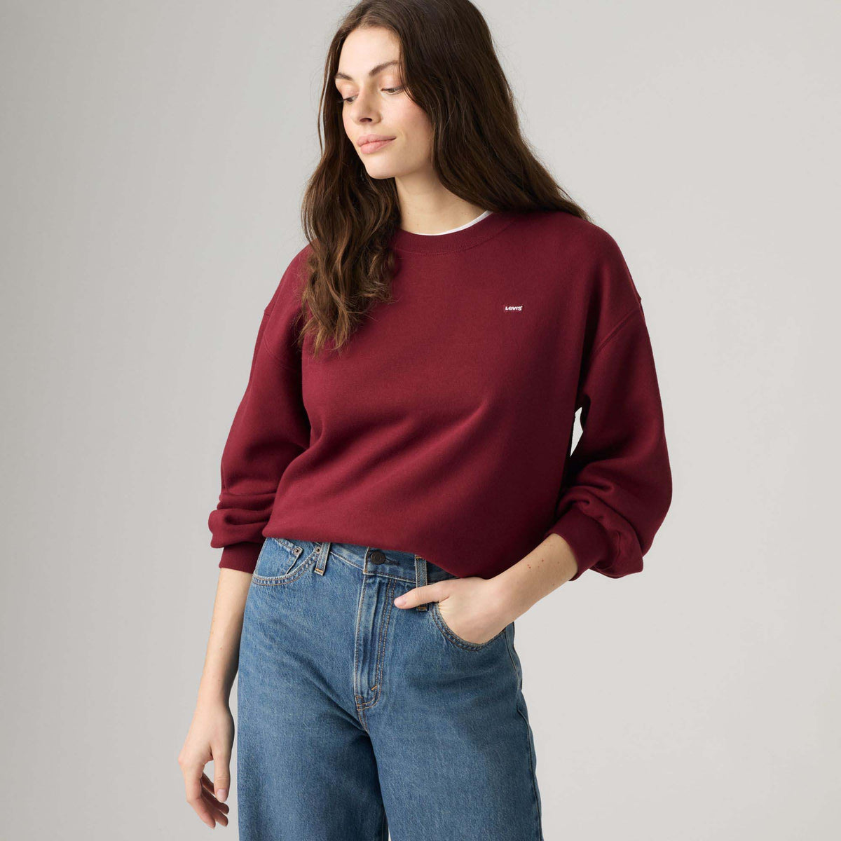 EVERYDAY_CREW_SWEATSHIRT_WARM_CABERNET_B_0082J_0004_Image_4