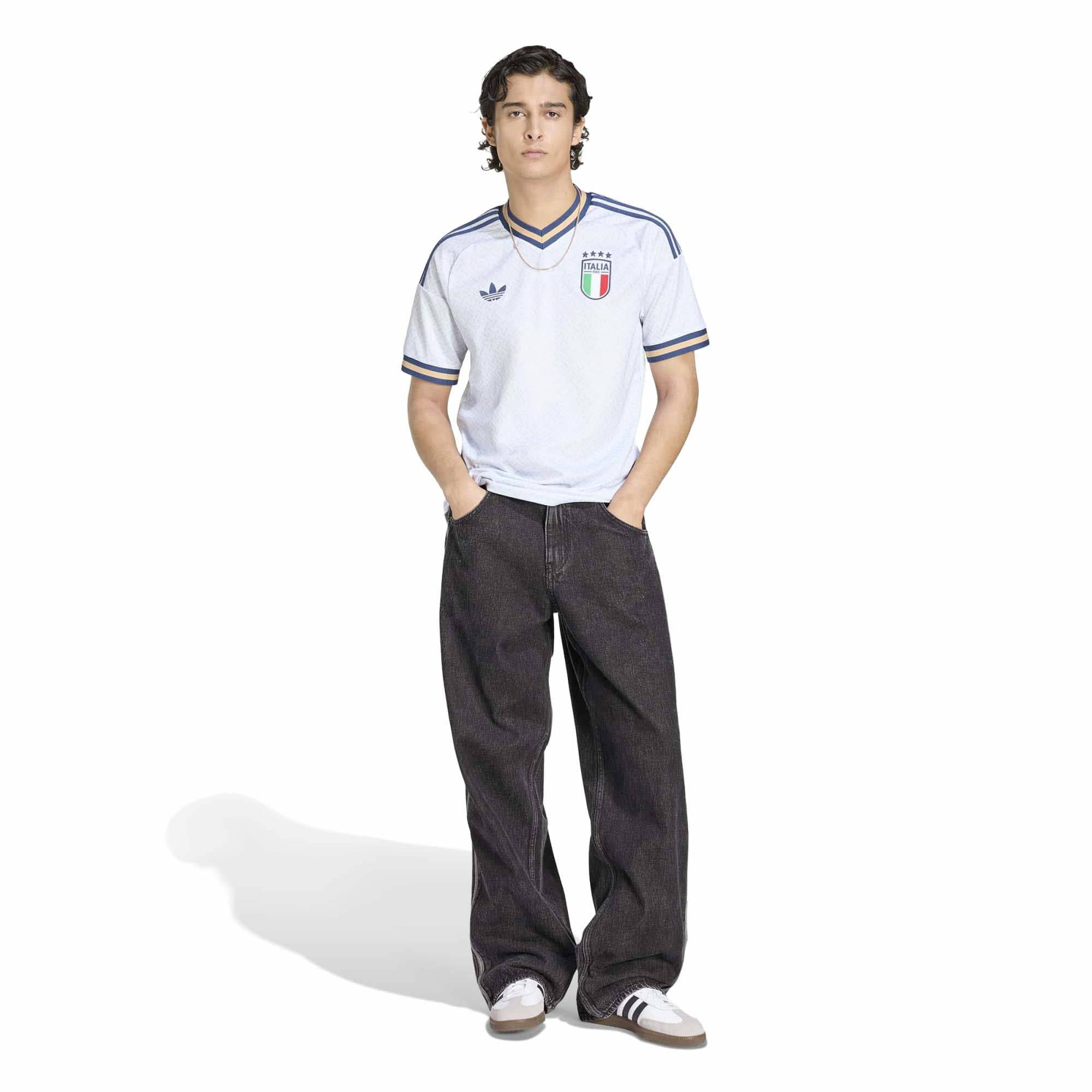 FIGC_A_JSY_KC8704_AERBLU_Image_6