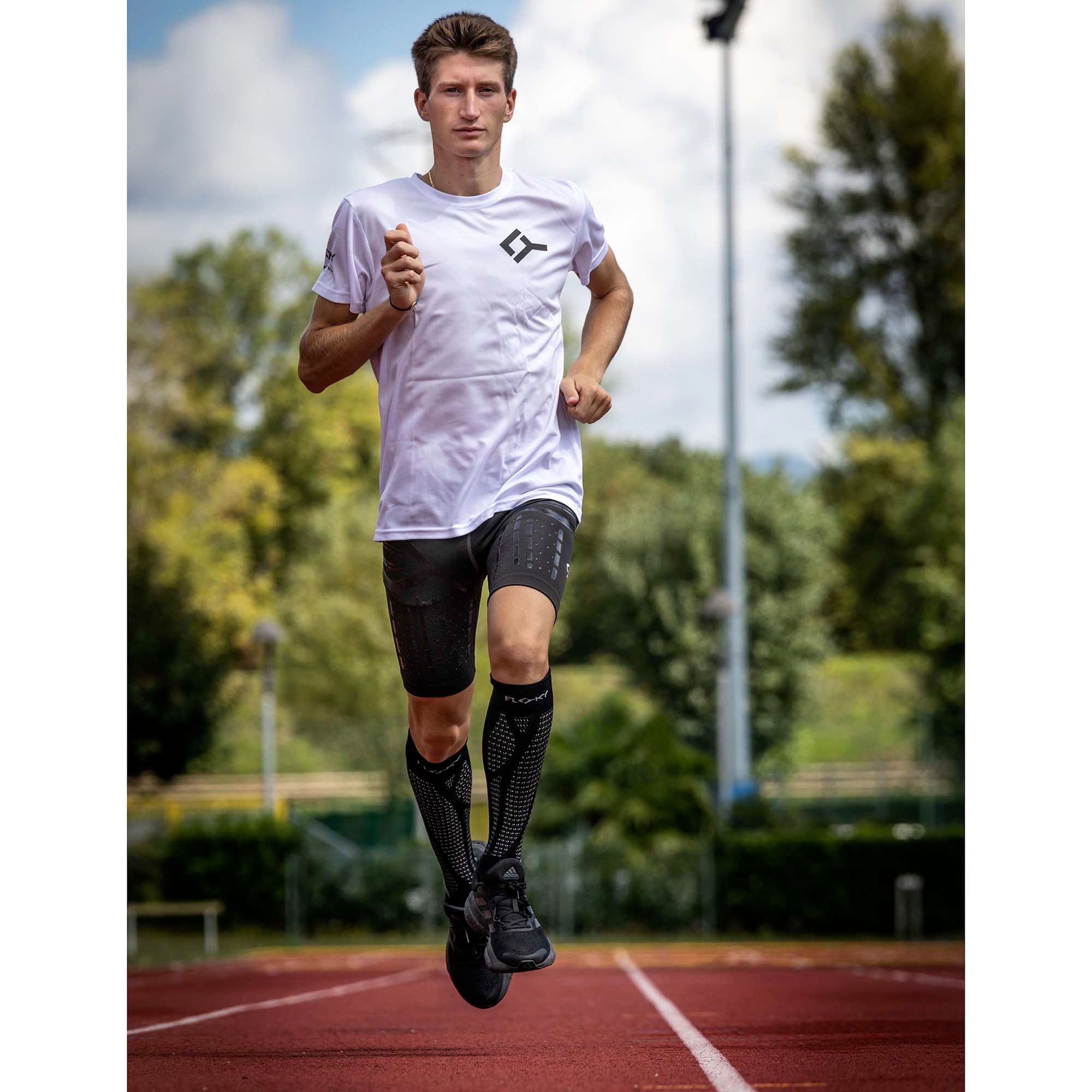 FLOKY_RUN_UP_LONG_FLRL_001_Image_5