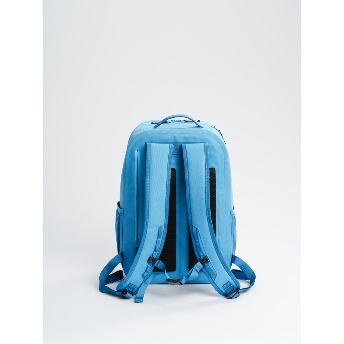 FOIL_BACKPACK_A463020S00_W74_Image_2