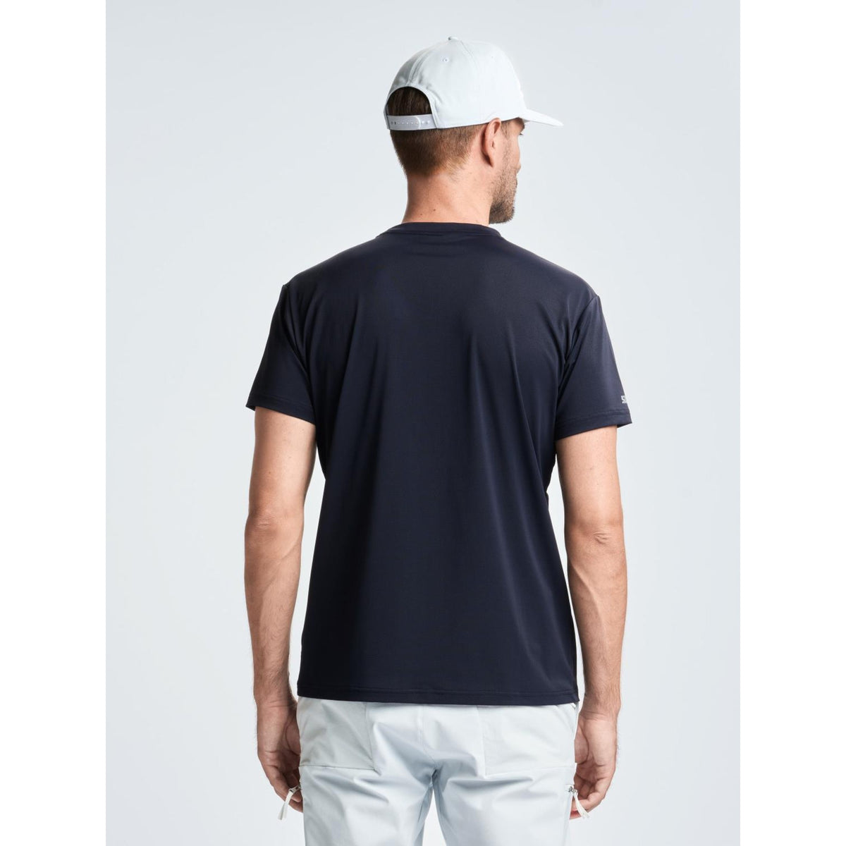 FOIL_CAP_A461011S01_W68_Image_2