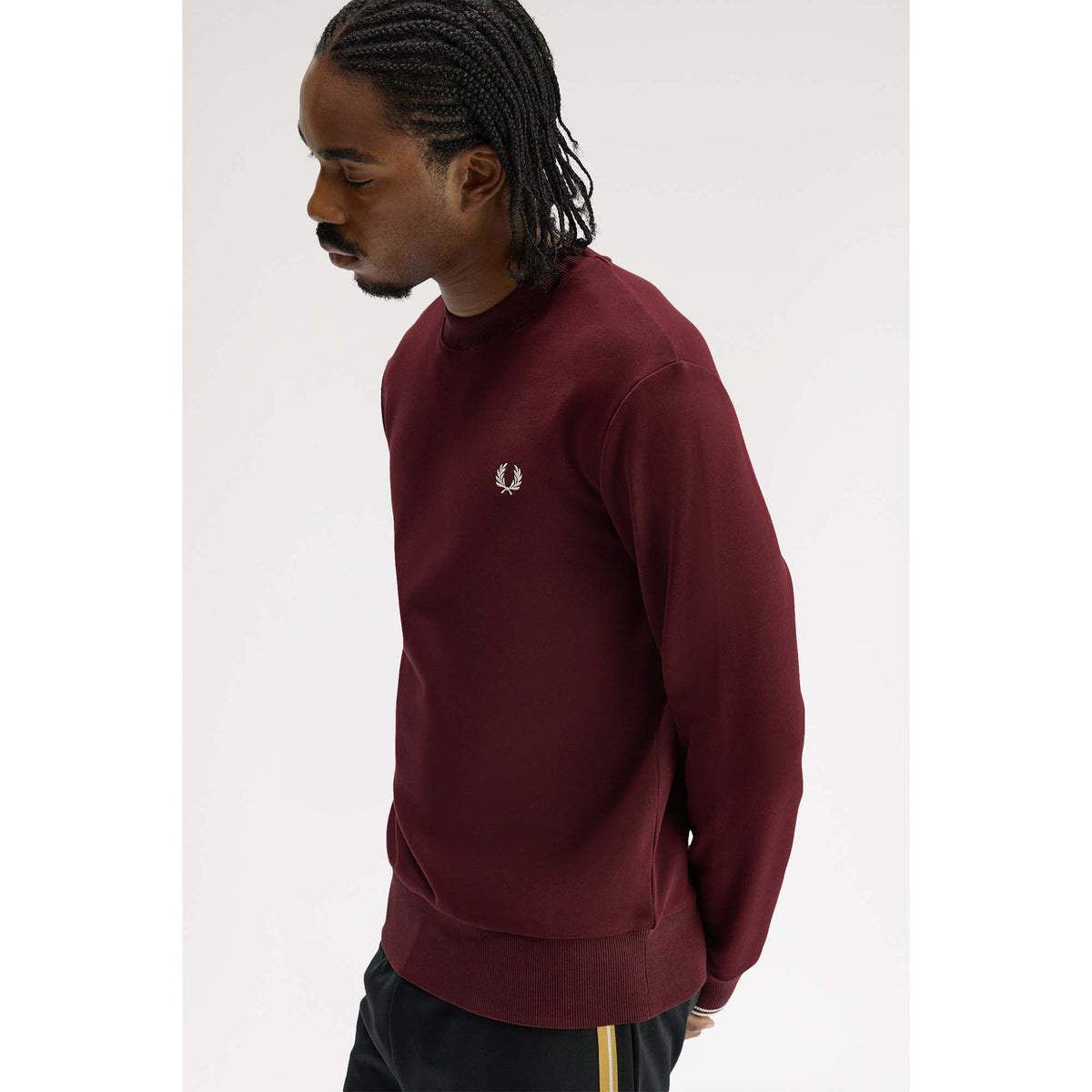 FP_CREW_NECK_SWEATSHIRT_M7535_64A_Image_6