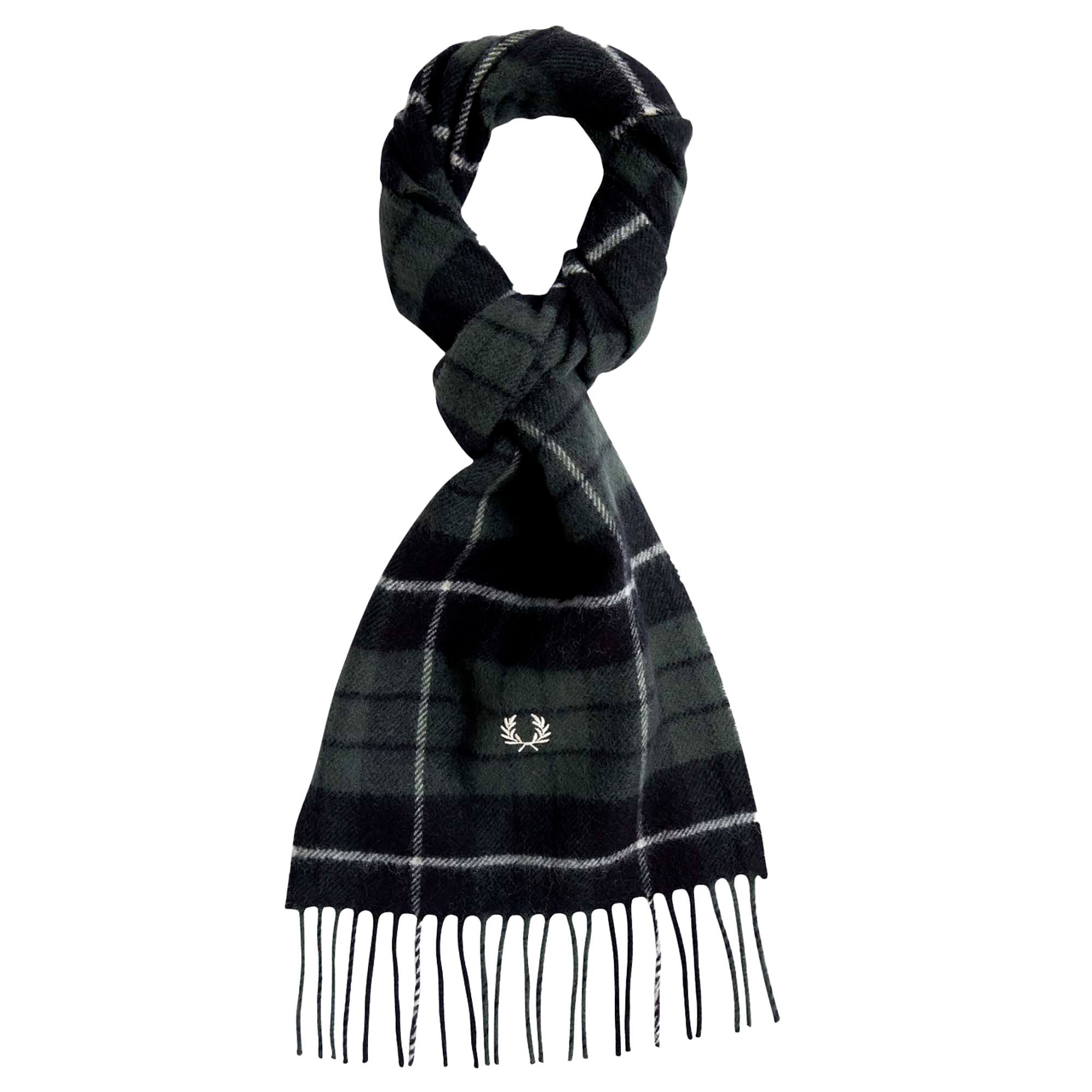 FP_LAMBSWOOL_TARTAN_SCARF_C8137_102_Image_1