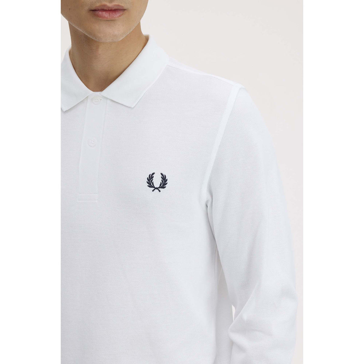 FP_LONG_SLEEVE_FRED_PERRY_SHIRT_M6006_100_Image_6