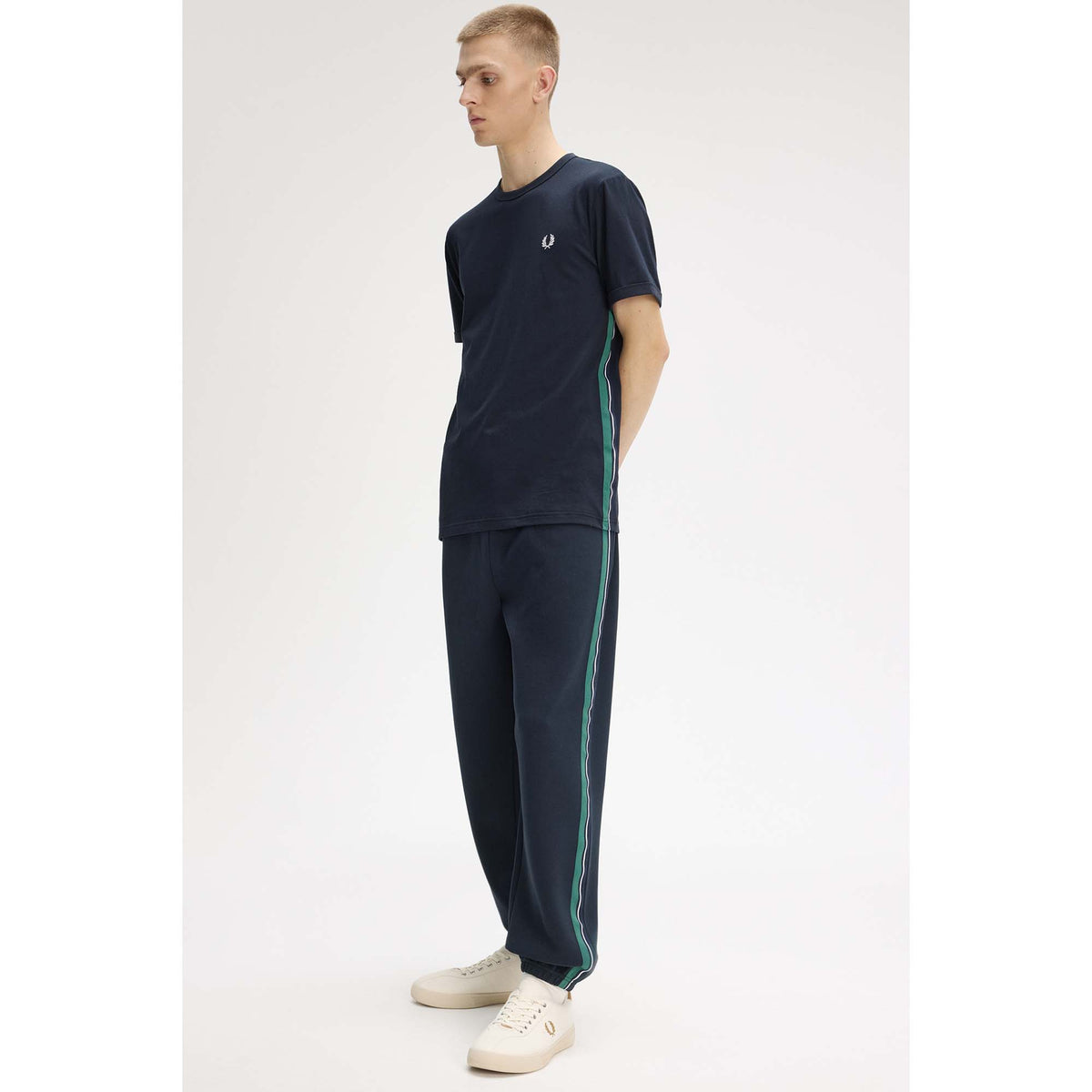 FP_STRIPE_TAPE_T-SHIRT_M2460_608_Image_5