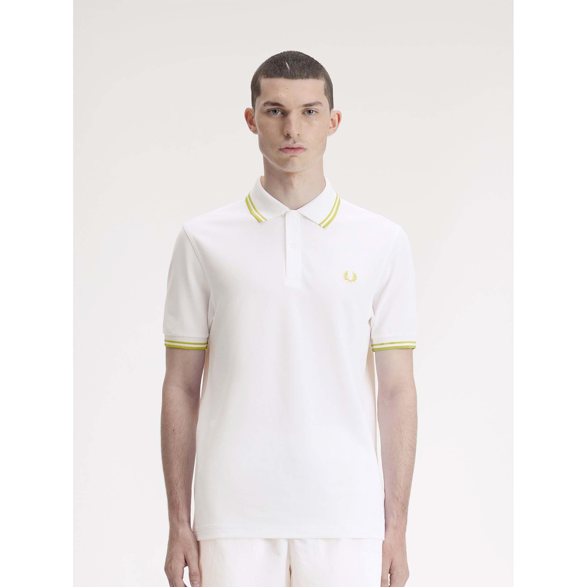 FP_TENNIS_FRED_PERRY_SHIRT_M2721_100_Image_2