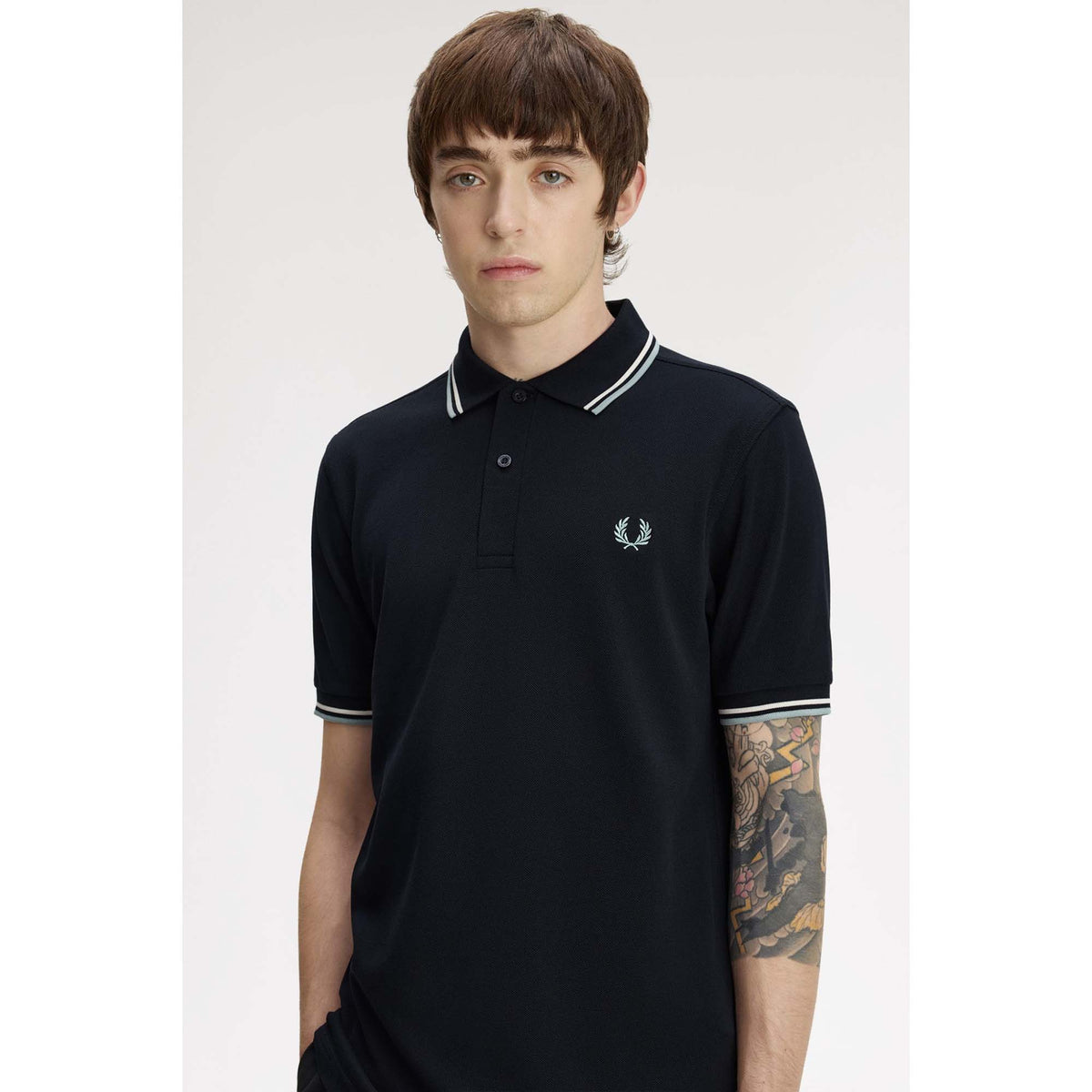 FP_TWIN_TIPPED_FRED_PERRY_SHIRT_M3600_74C_Image_4