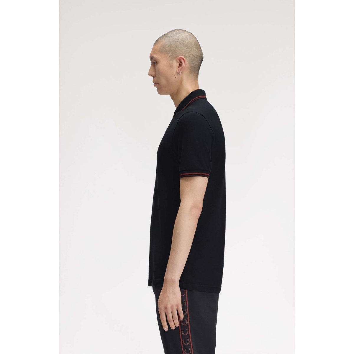 FP_TWIN_TIPPED_FRED_PERRY_SHIRT_M3600_75C_Image_3