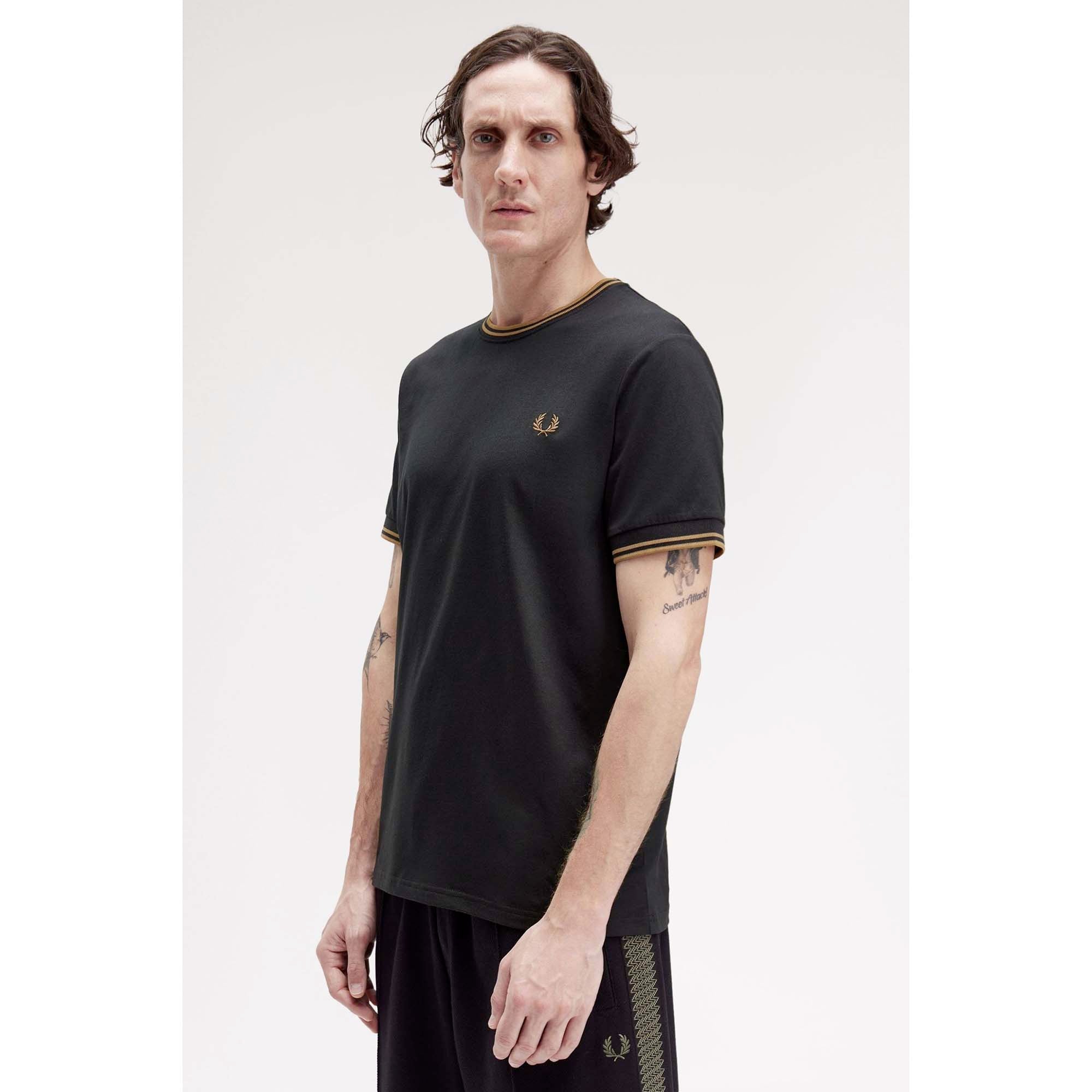 FP_TWIN_TIPPED_T-SHIRT_M1588_Q27_Image_2