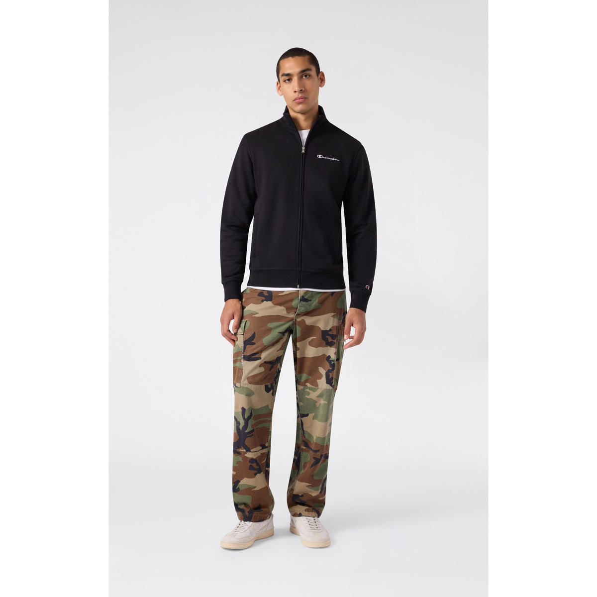 FULL_ZIP_SWEATSHIRT_221796_KK001_Image_4