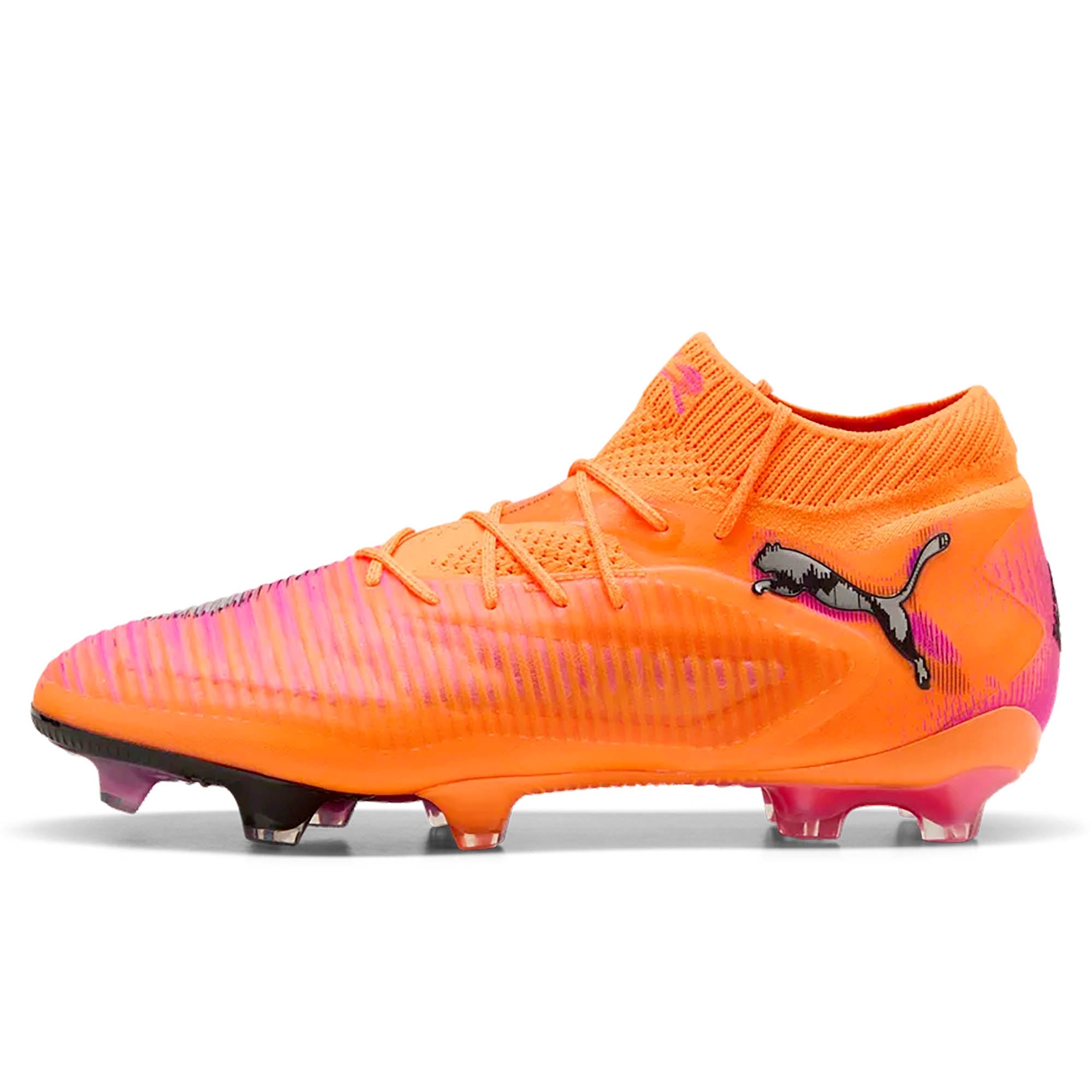 FUTURE_8_ULTIMATE_FG_108581_03_Image_1