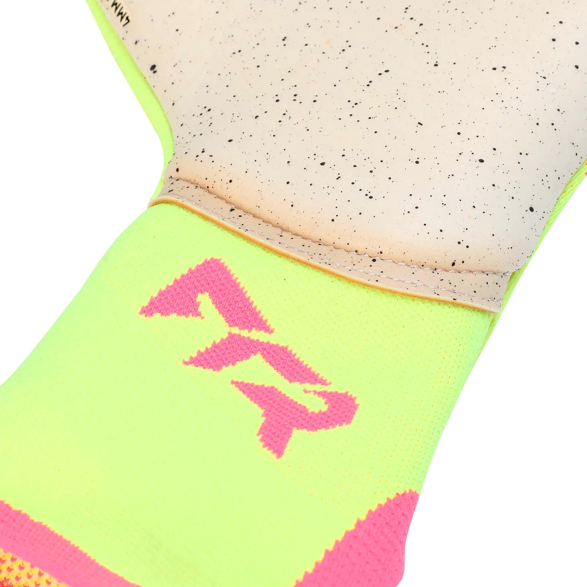 FUTURE_ULTIMATE_NC_042064_02_Image_4