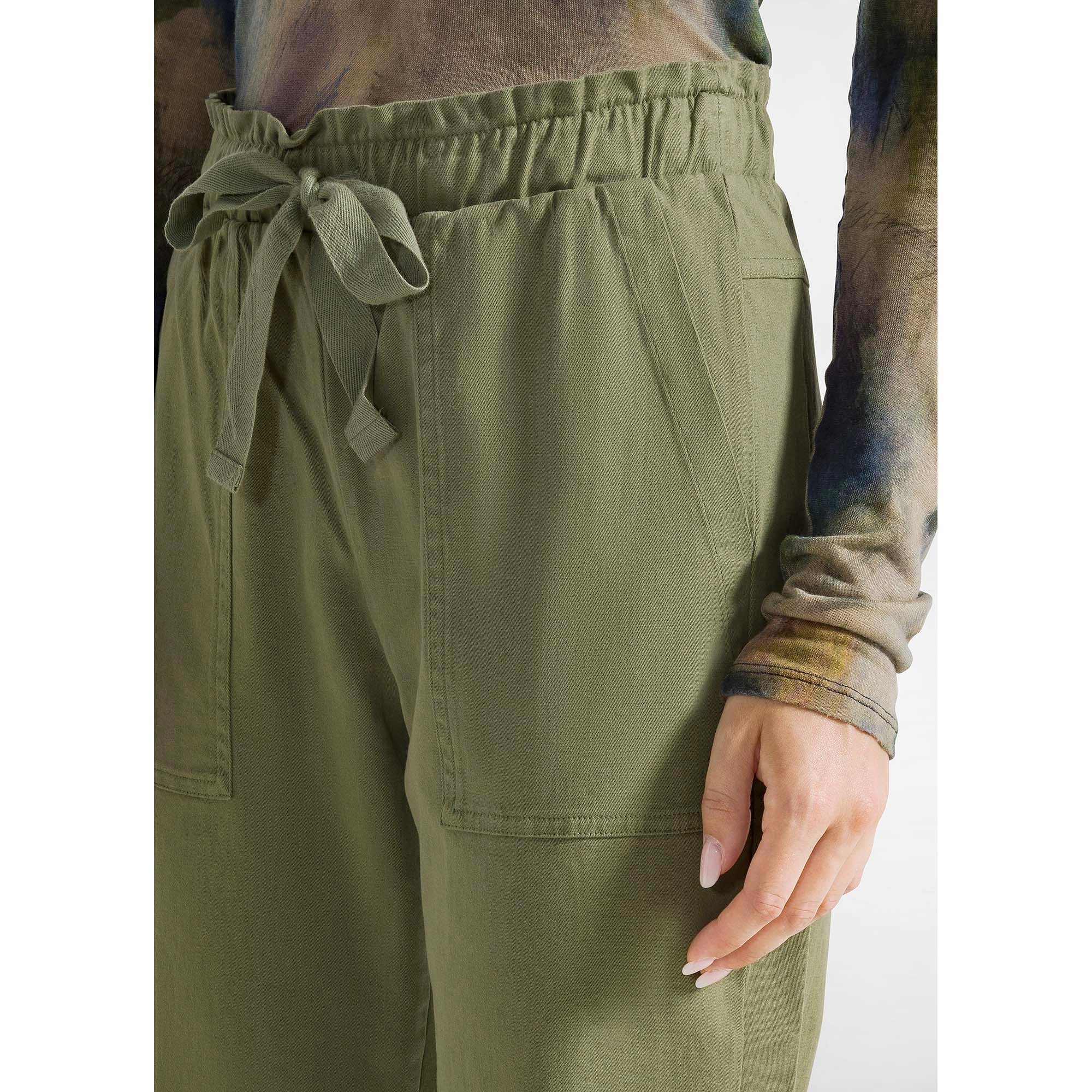GABARDINE_DRAWSTRING_PANTS_A00616_26618_Image_5