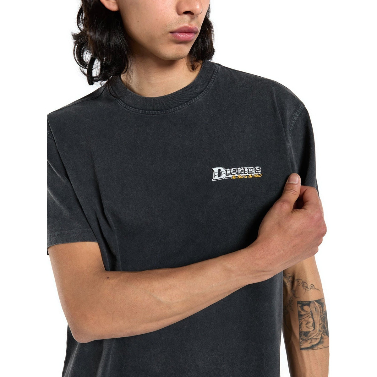 GAINESVILLE_SS_TEE_DK0A8CCK_BLK_Image_4