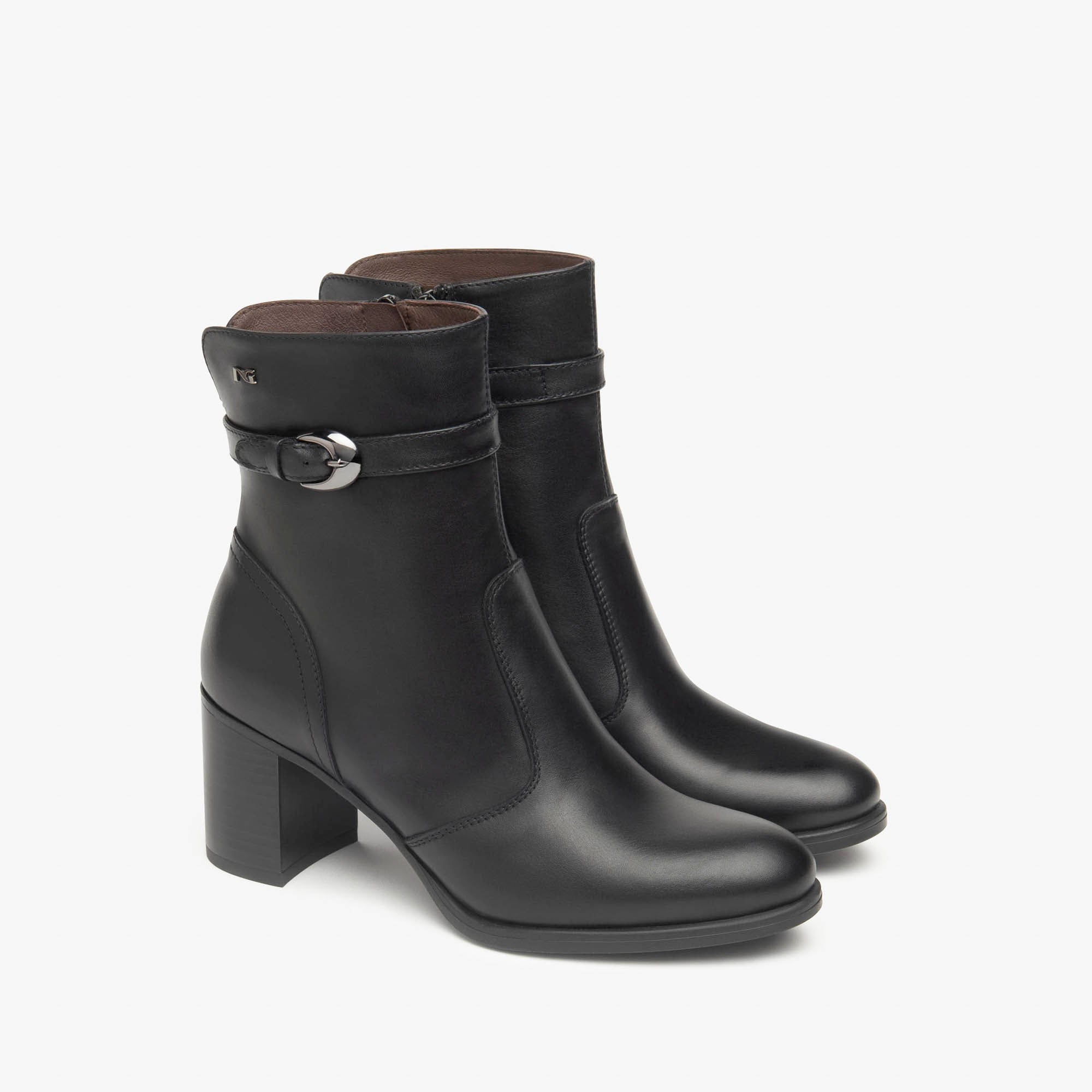 GUANTO_NERO_TR_CAPUA_NERO_GLO_T_I513850D_100_Image_2