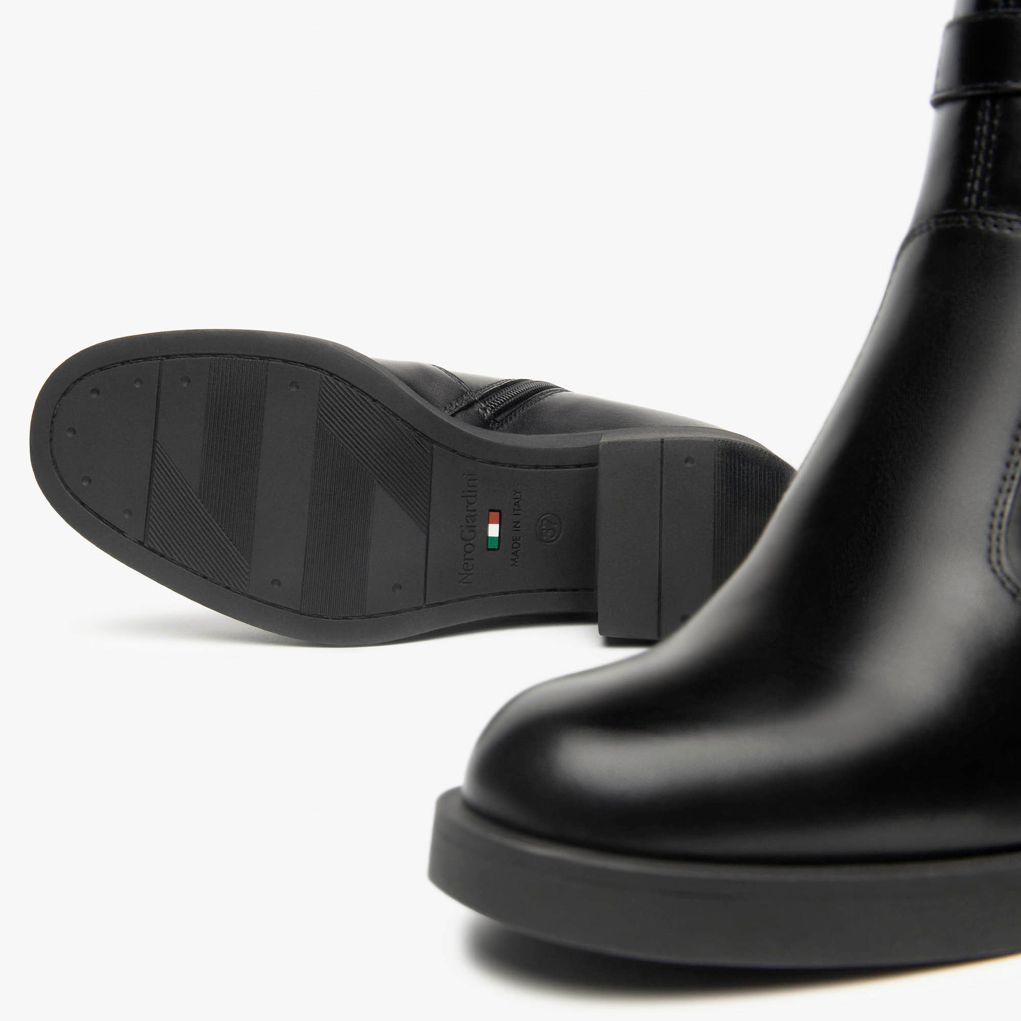 GUANTO_NERO_TR_RONDA_LIGHT_I513870D_100_Image_4