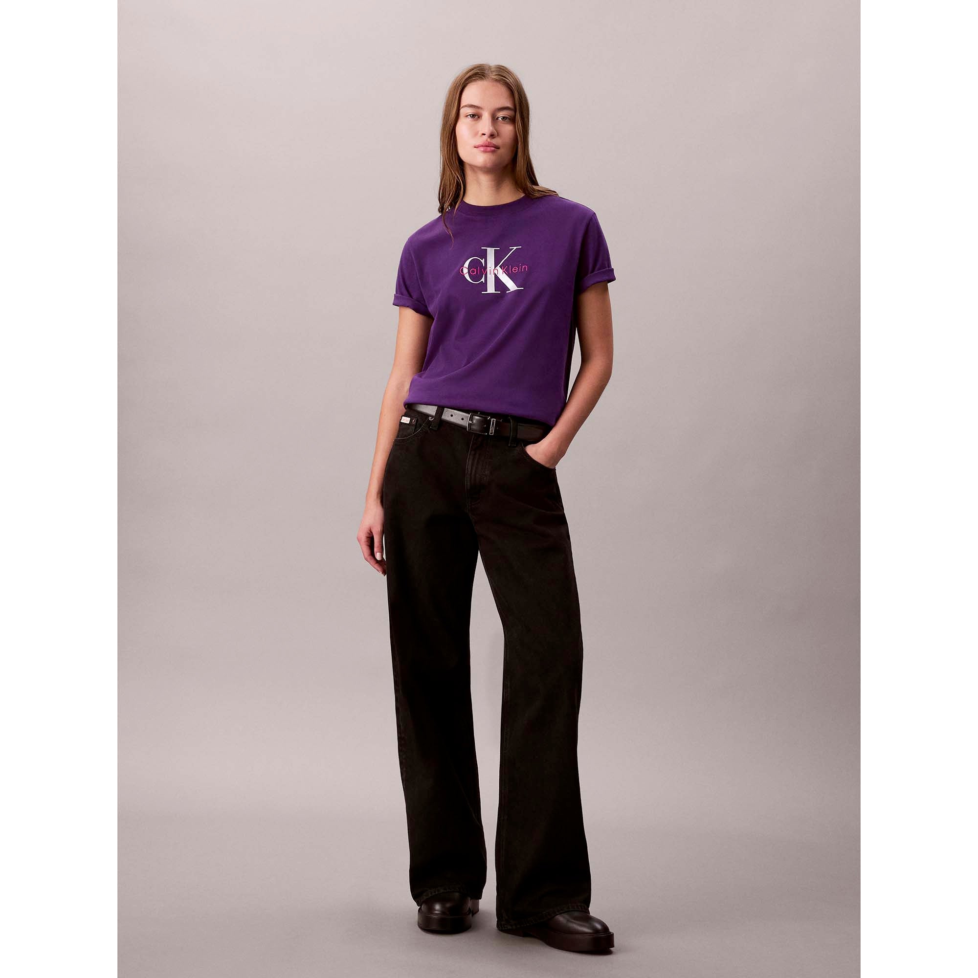 HERO_SS_CLASSIC_MONO_LV047B865G_K4I_Image_5